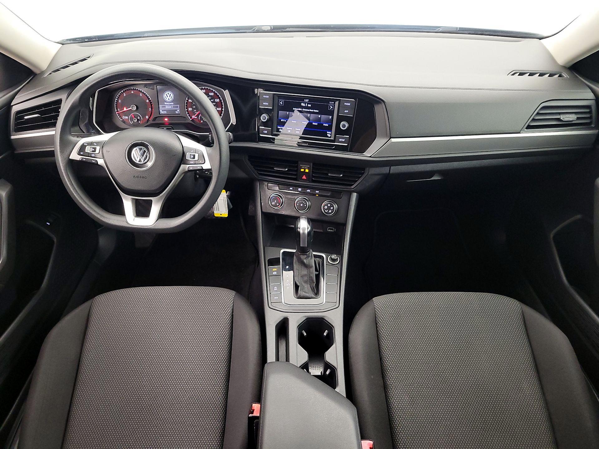 Thumbnail: 2019 Volkswagen Jetta - 9