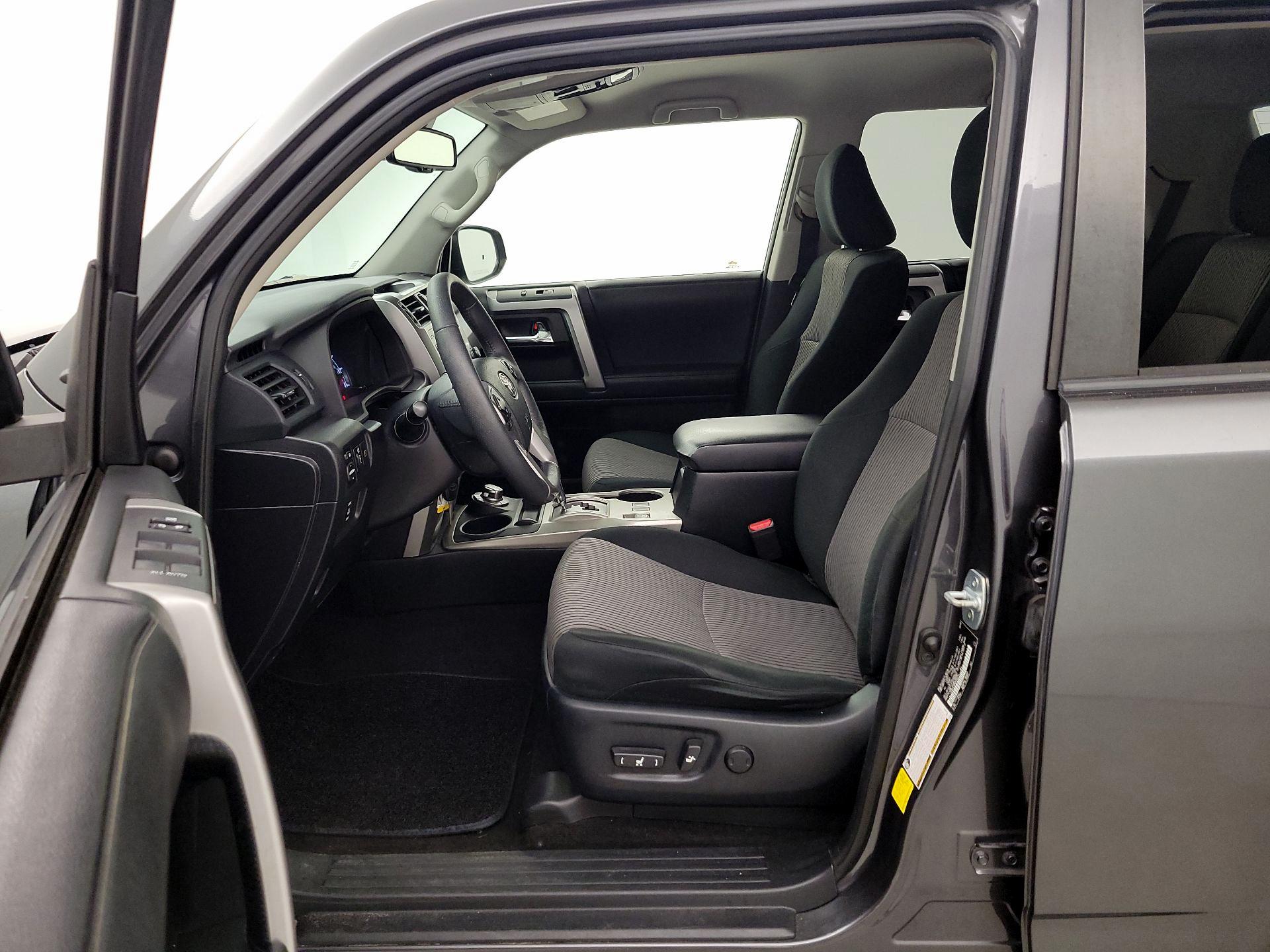 Thumbnail: 2020 Toyota 4Runner - 11