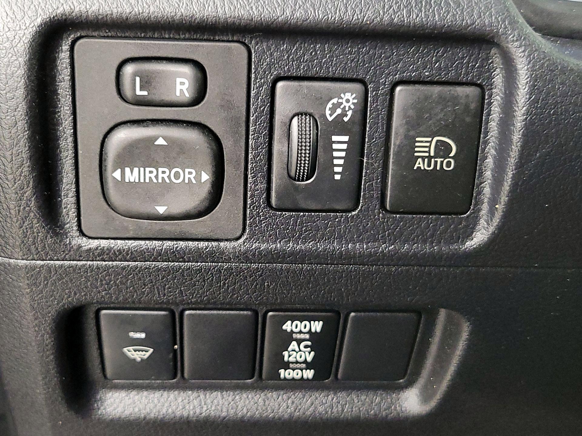 Thumbnail: 2020 Toyota 4Runner - 13