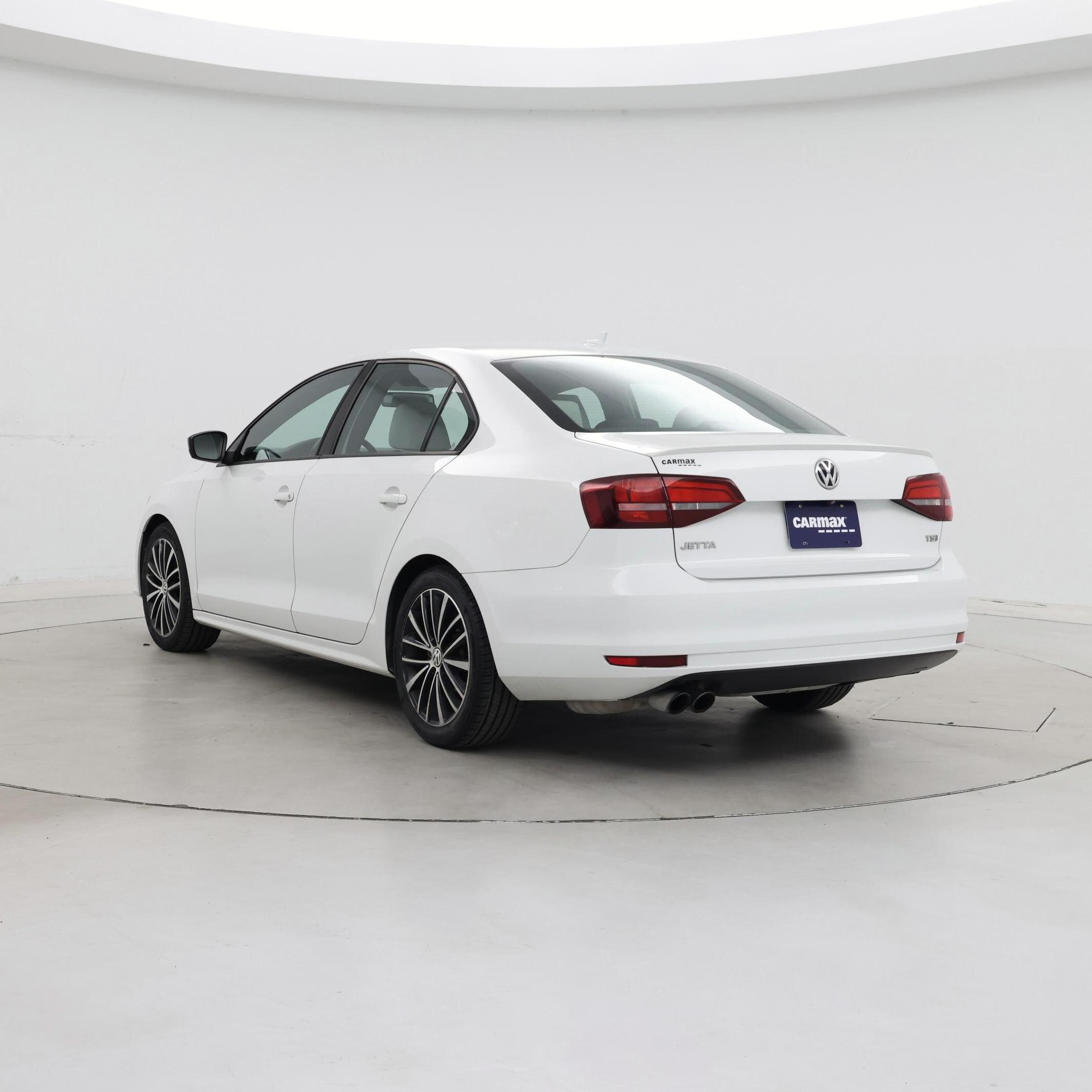 Thumbnail: 2016 Volkswagen Jetta - 2