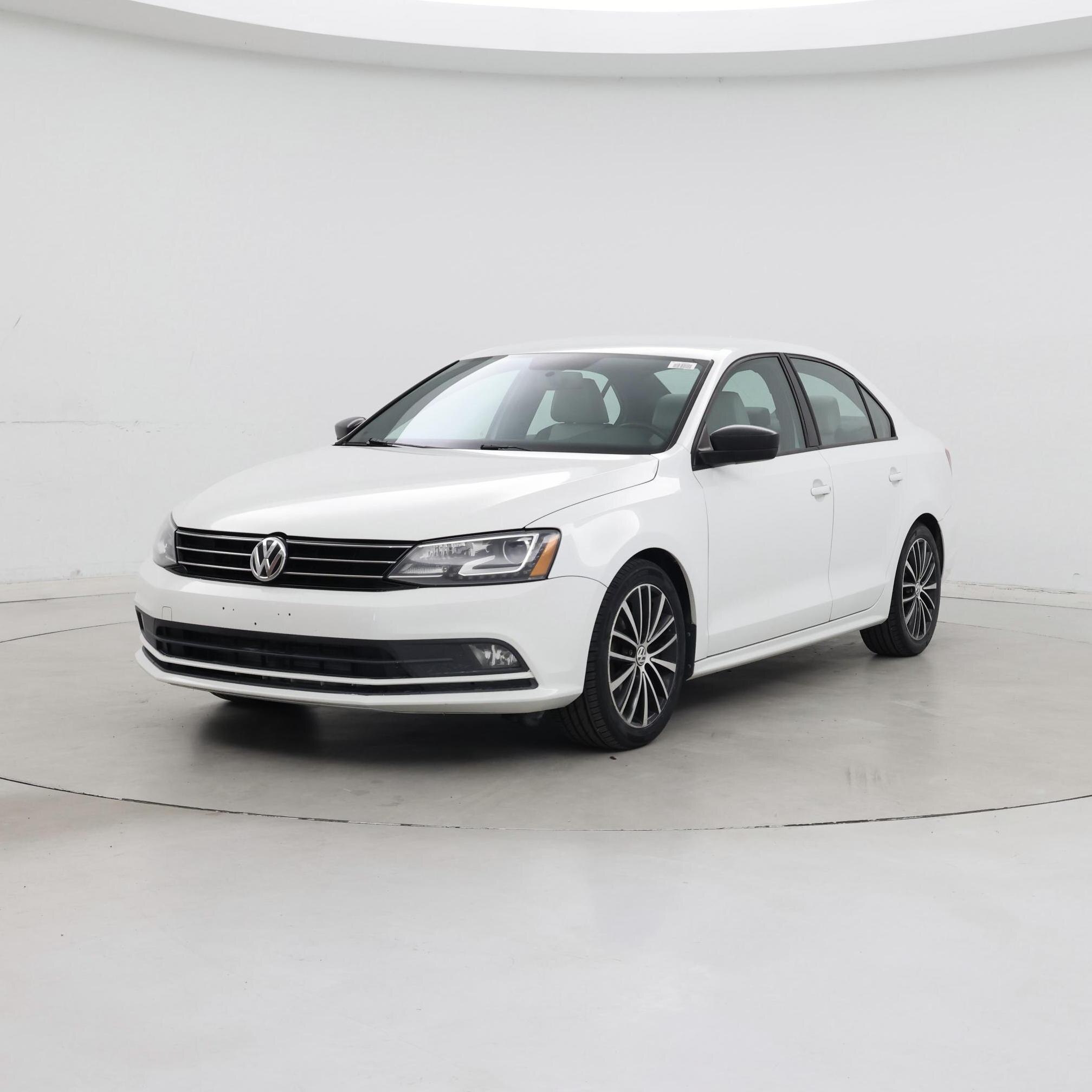 Thumbnail: 2016 Volkswagen Jetta - 4