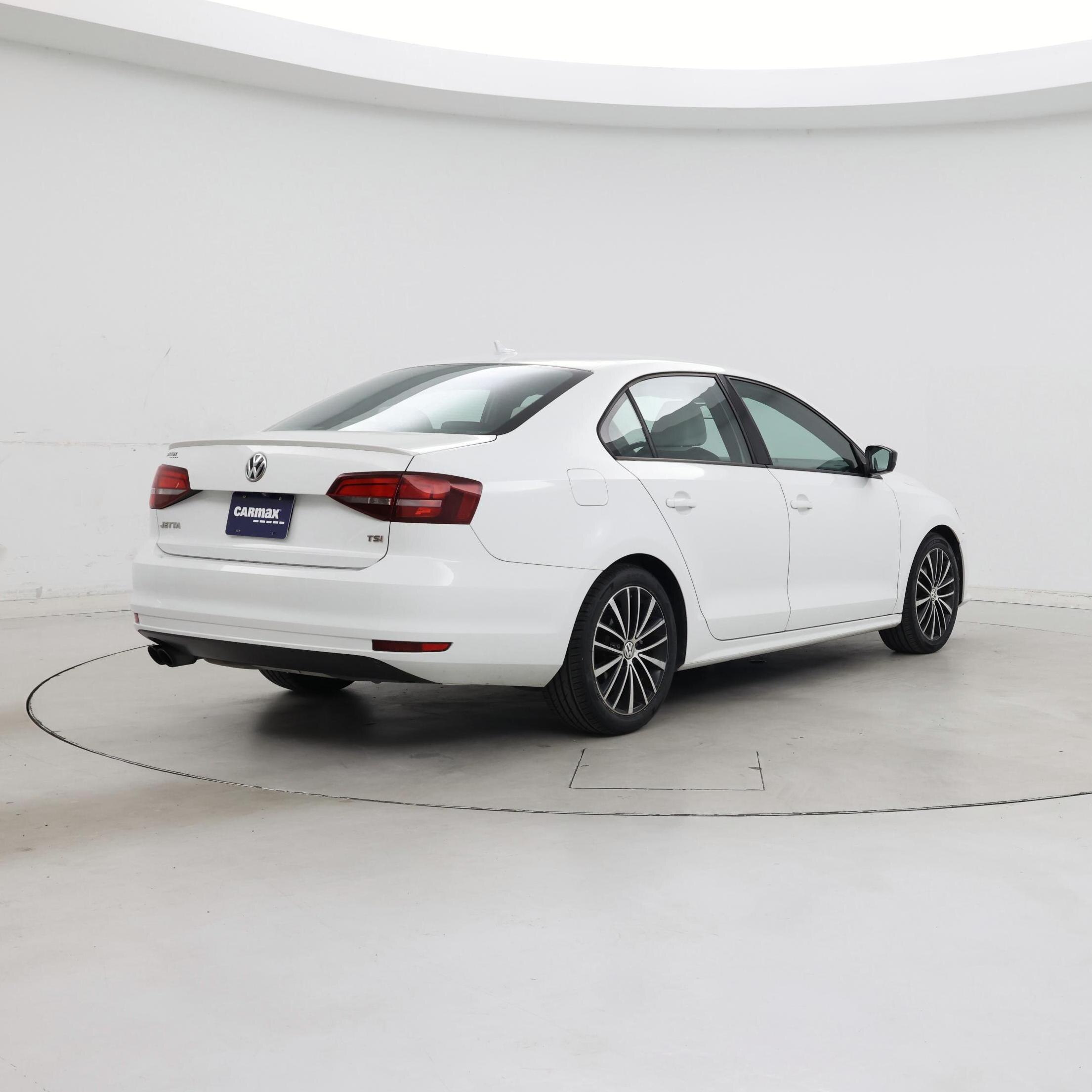 Thumbnail: 2016 Volkswagen Jetta - 8