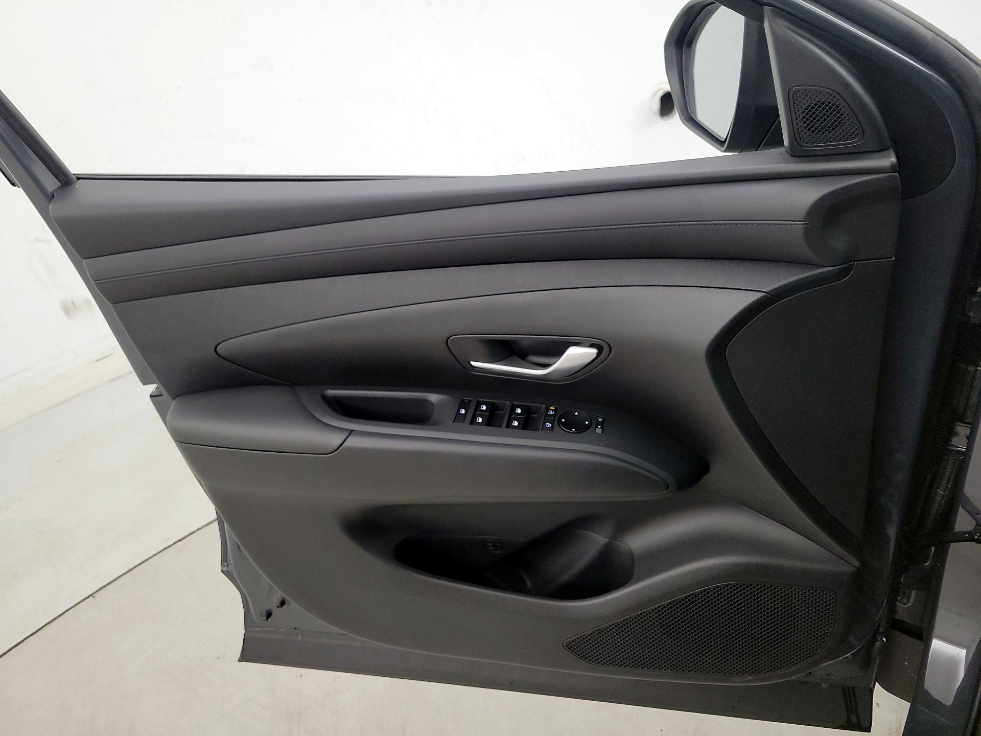 Thumbnail: 2025 Hyundai Tucson - 12