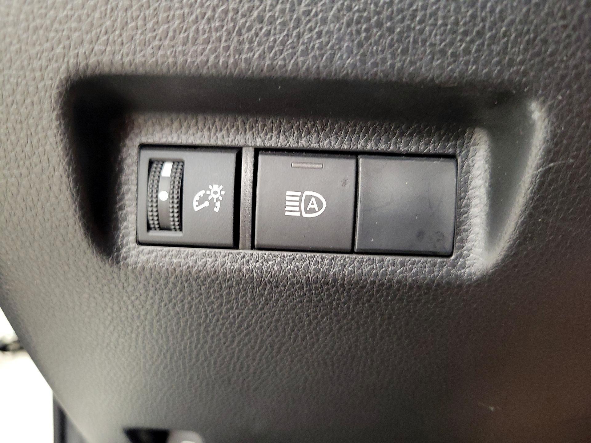 Thumbnail: 2023 Toyota RAV4 - 13