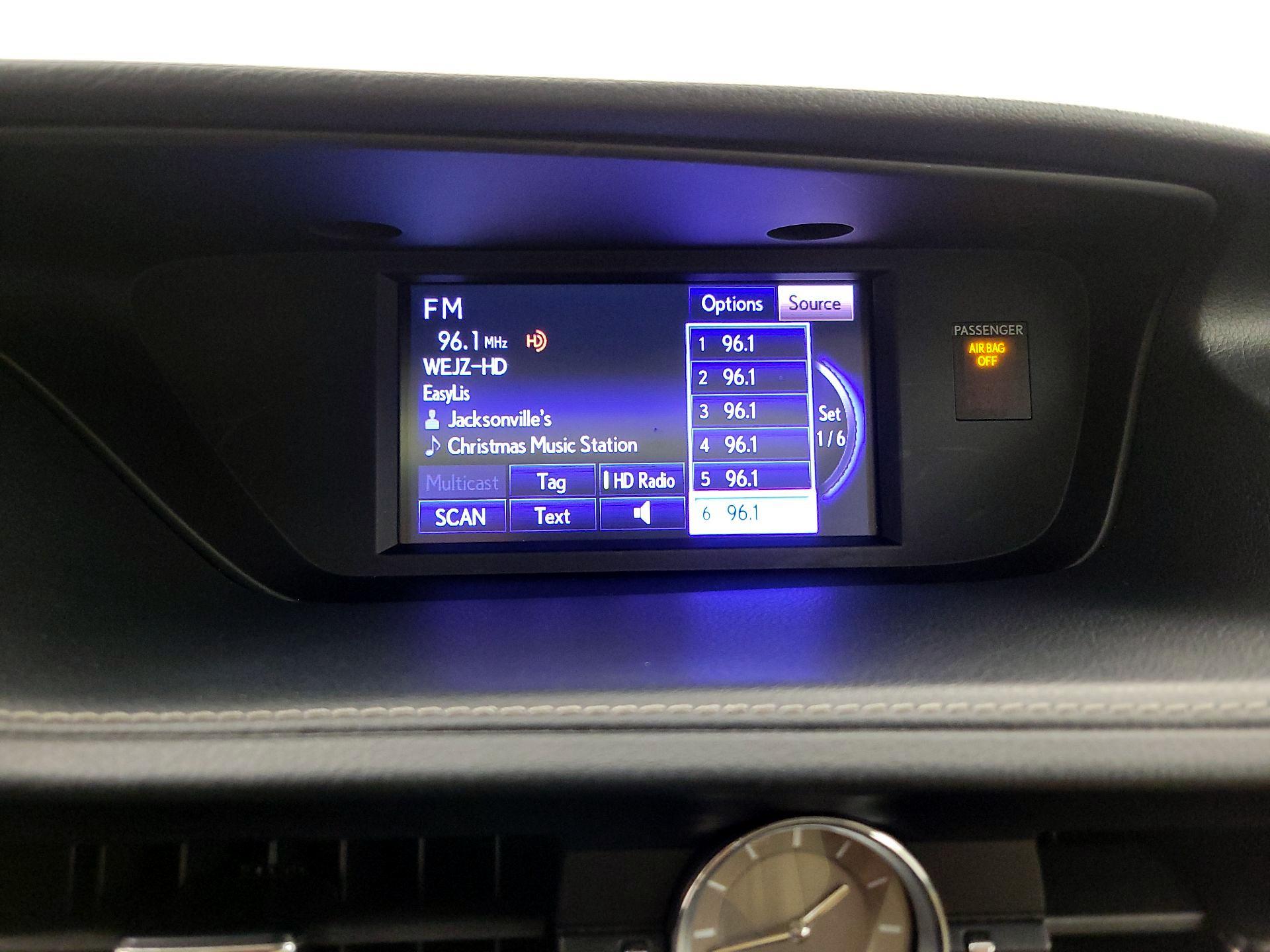 Thumbnail: 2014 Lexus ES - 15