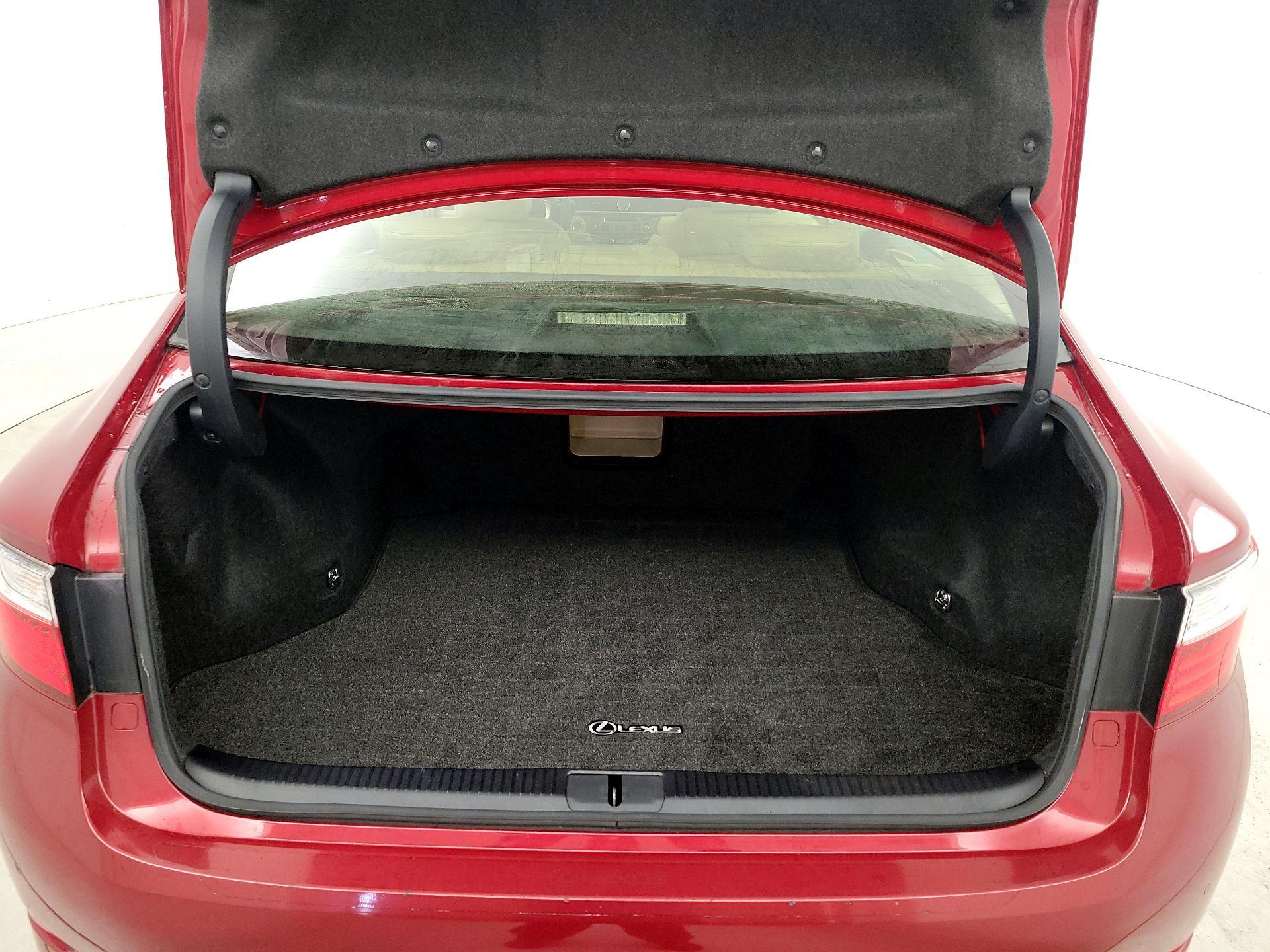 Thumbnail: 2014 Lexus ES - 20