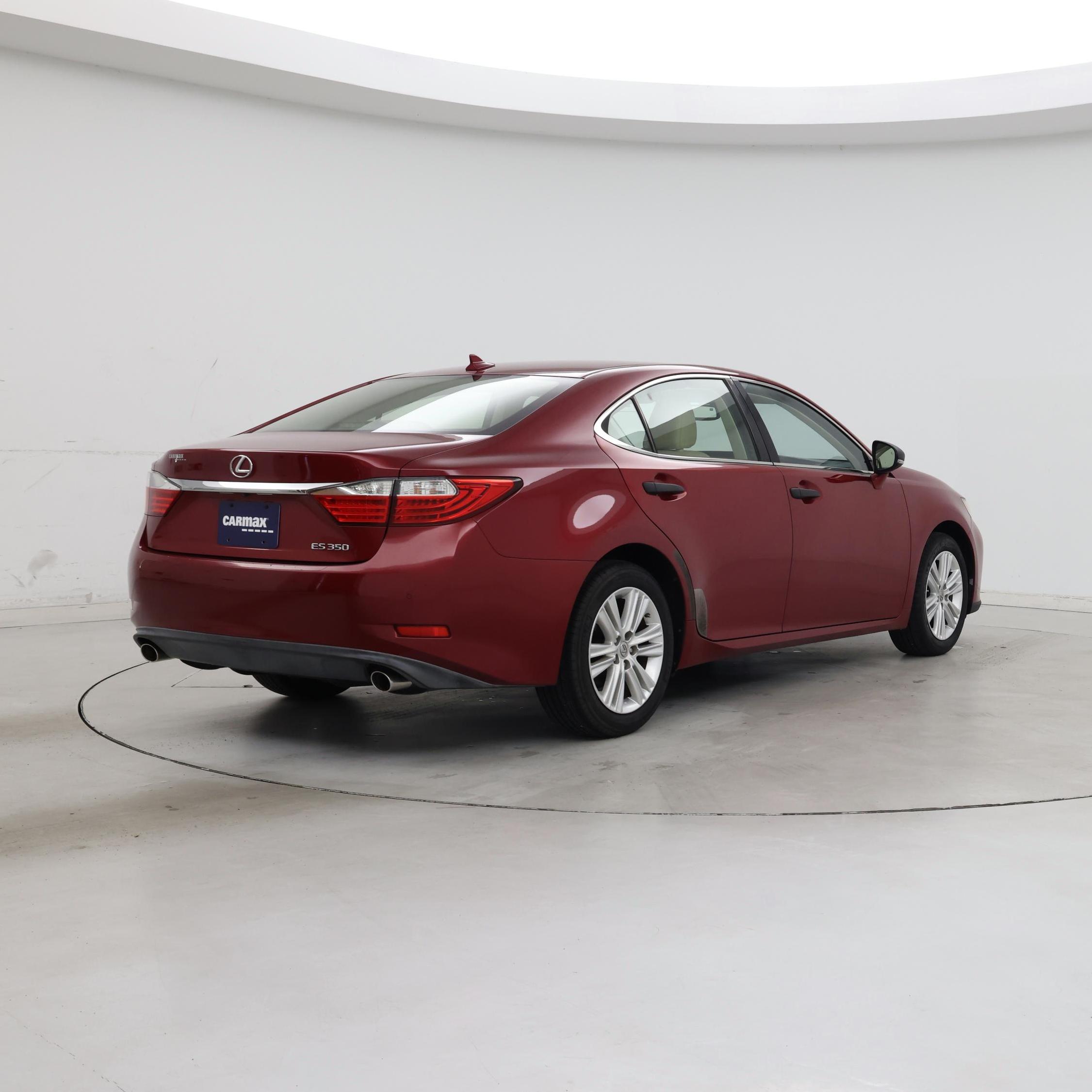 Thumbnail: 2014 Lexus ES - 8