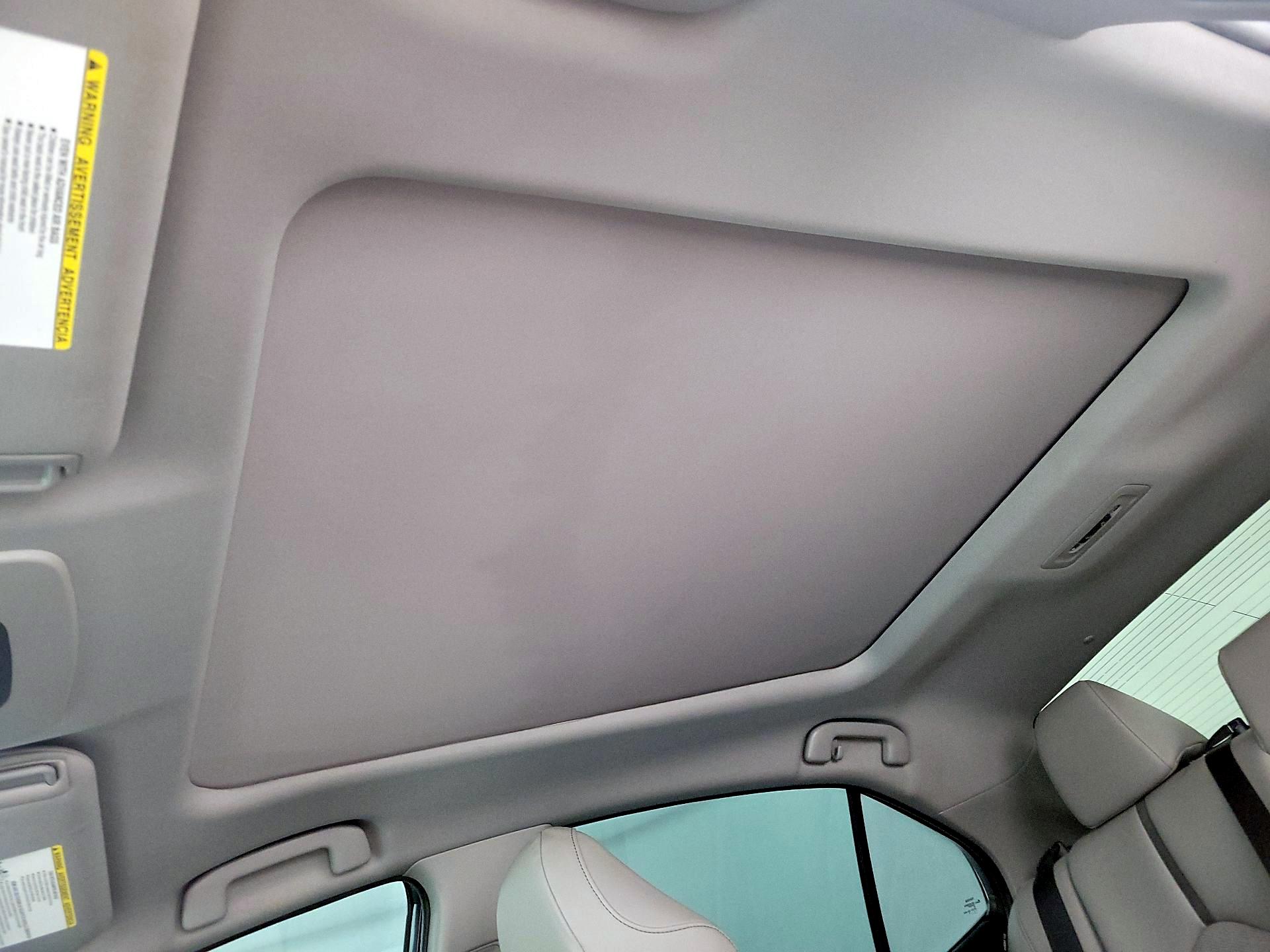 Thumbnail: 2022 Toyota Camry - 11