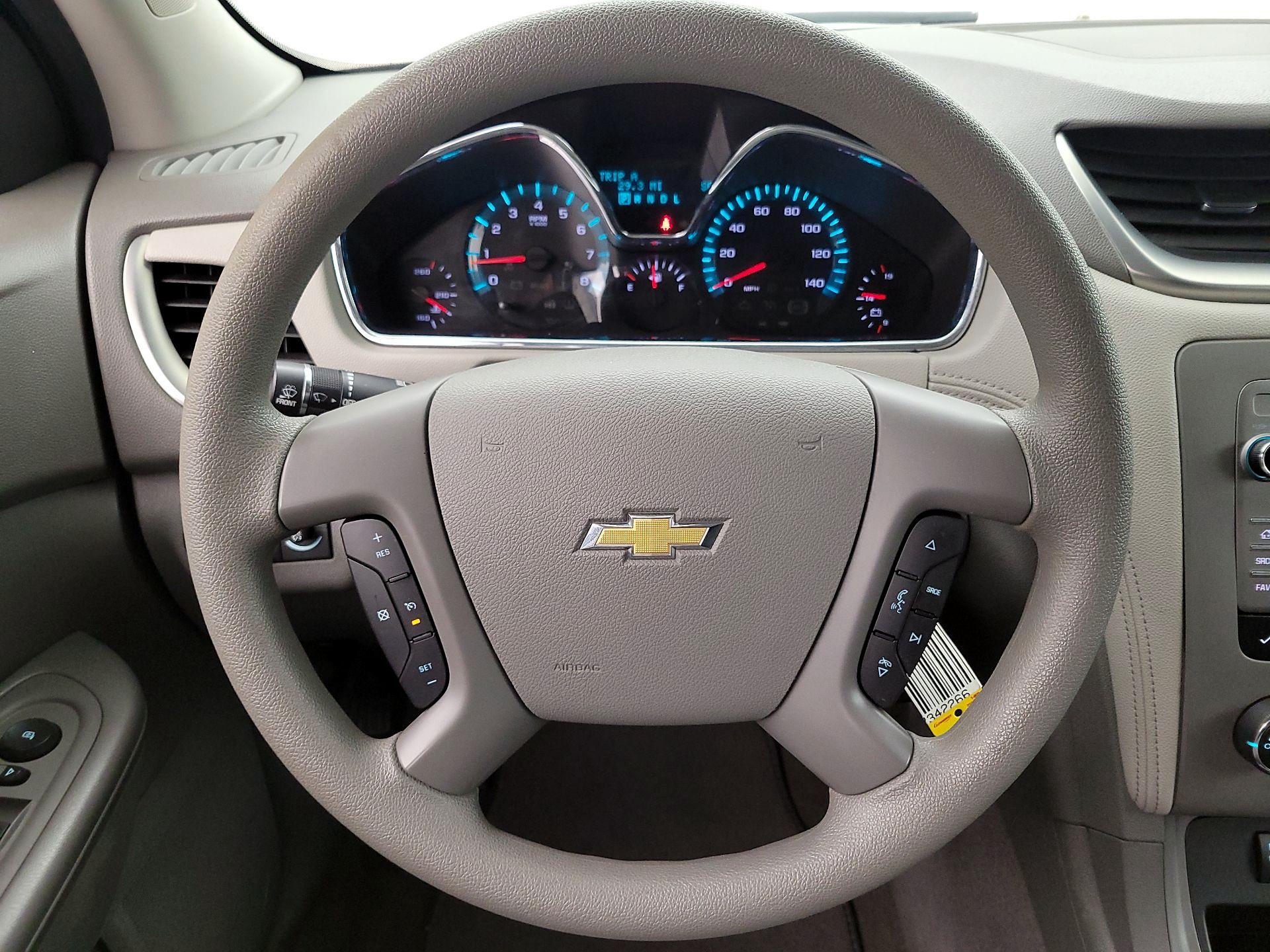 Thumbnail: 2014 Chevrolet Traverse - 10