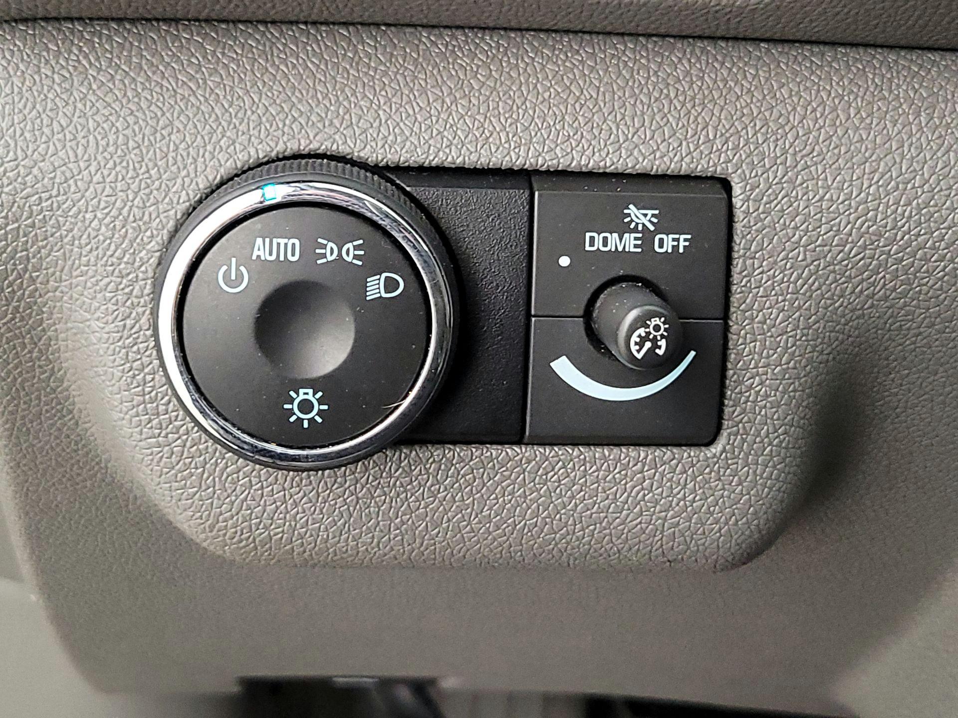 Thumbnail: 2014 Chevrolet Traverse - 13