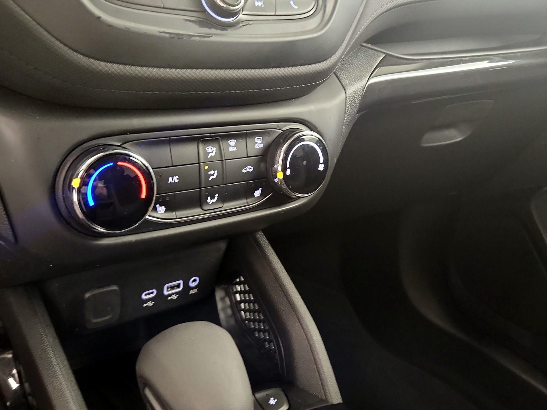 Thumbnail: 2022 Chevrolet TrailBlazer - 14