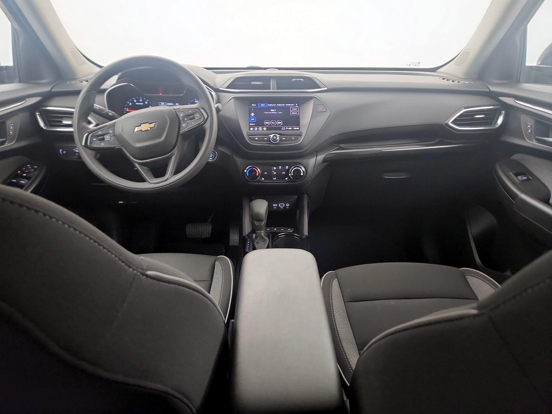Thumbnail: 2022 Chevrolet TrailBlazer - 8