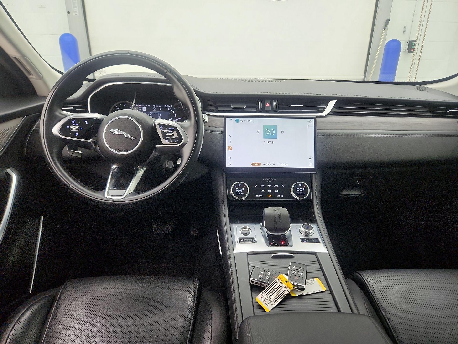 Thumbnail: 2022 Jaguar F-Pace - 9