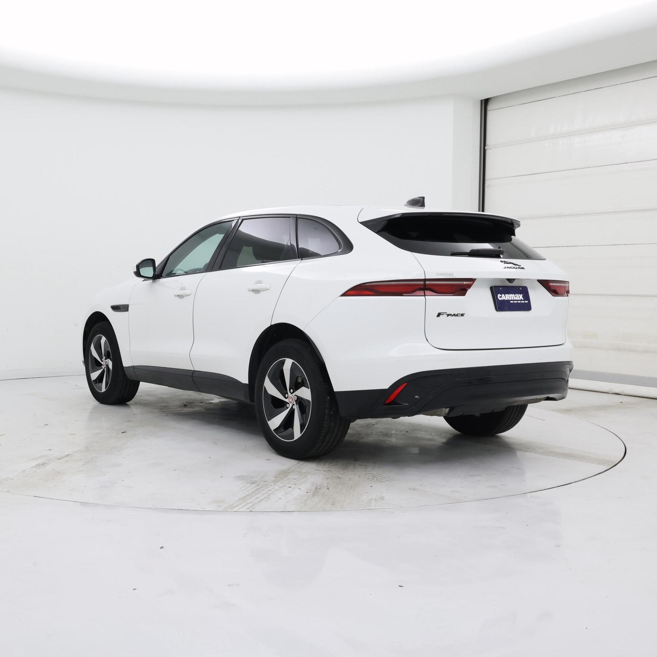 Thumbnail: 2022 Jaguar F-Pace - 2