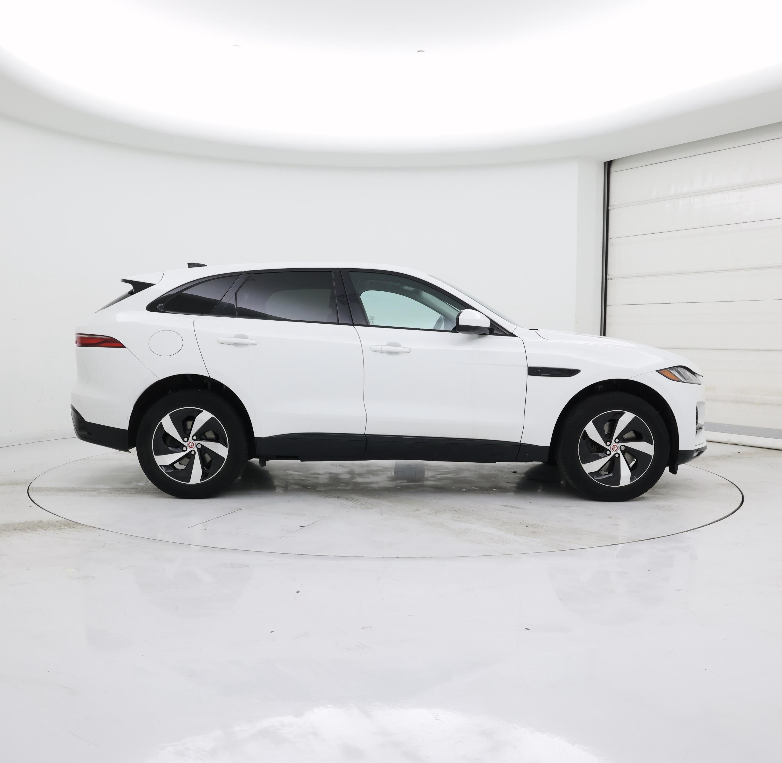 Thumbnail: 2022 Jaguar F-Pace - 7