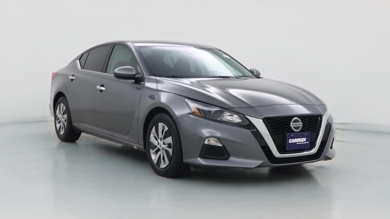 2022 Nissan Altima S Hero Image