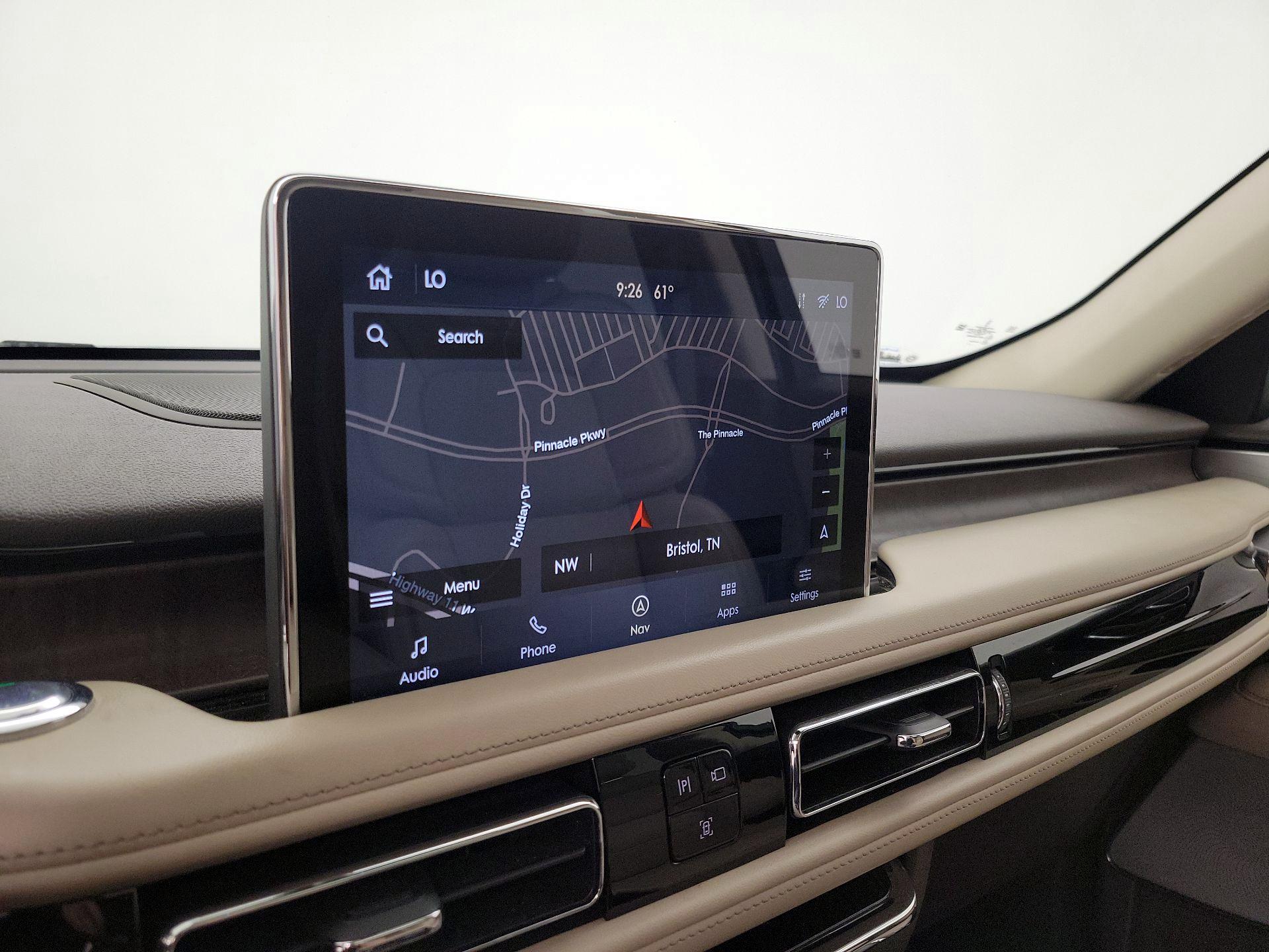 Thumbnail: 2020 Lincoln Aviator - 14