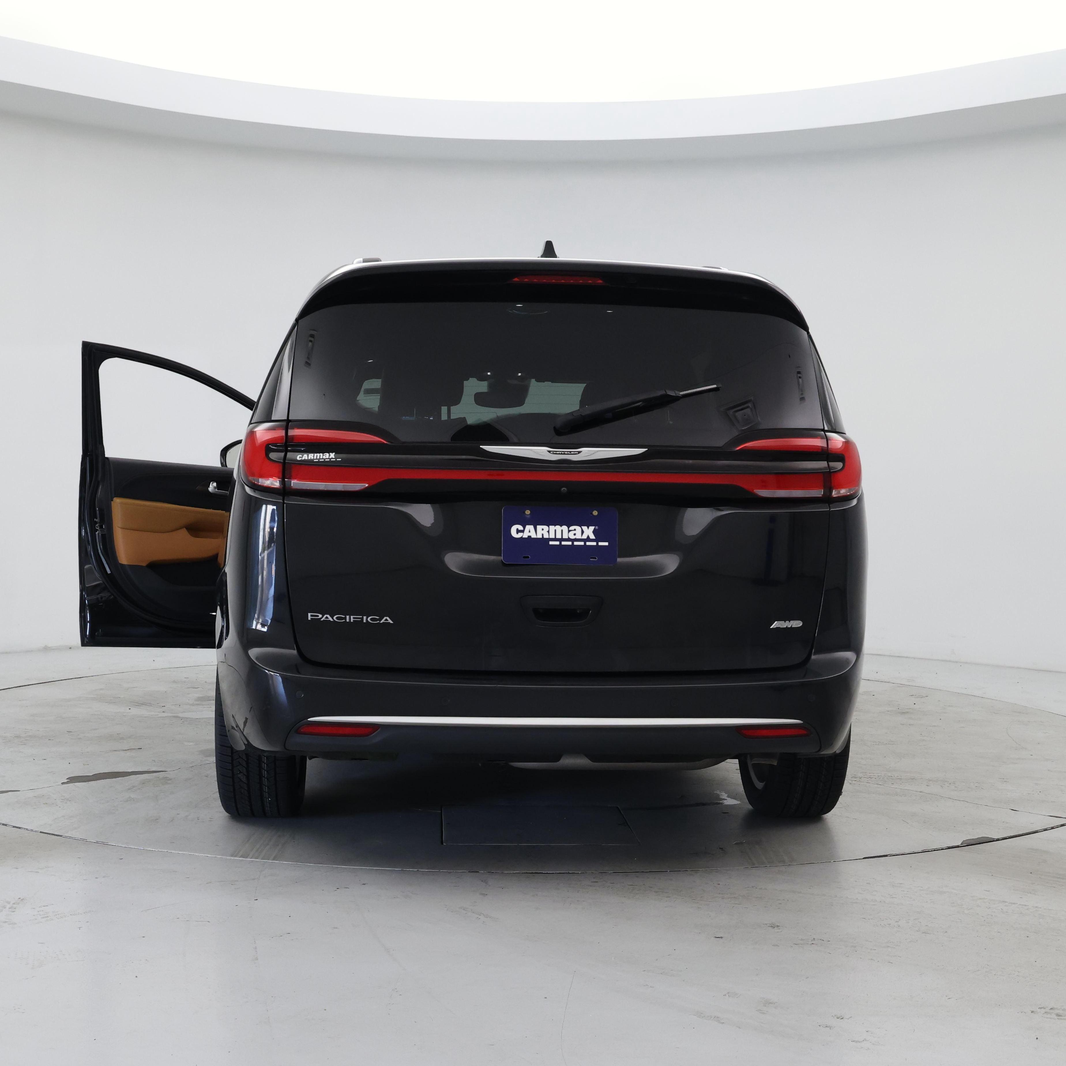 Thumbnail: 2021 Chrysler Pacifica - 6
