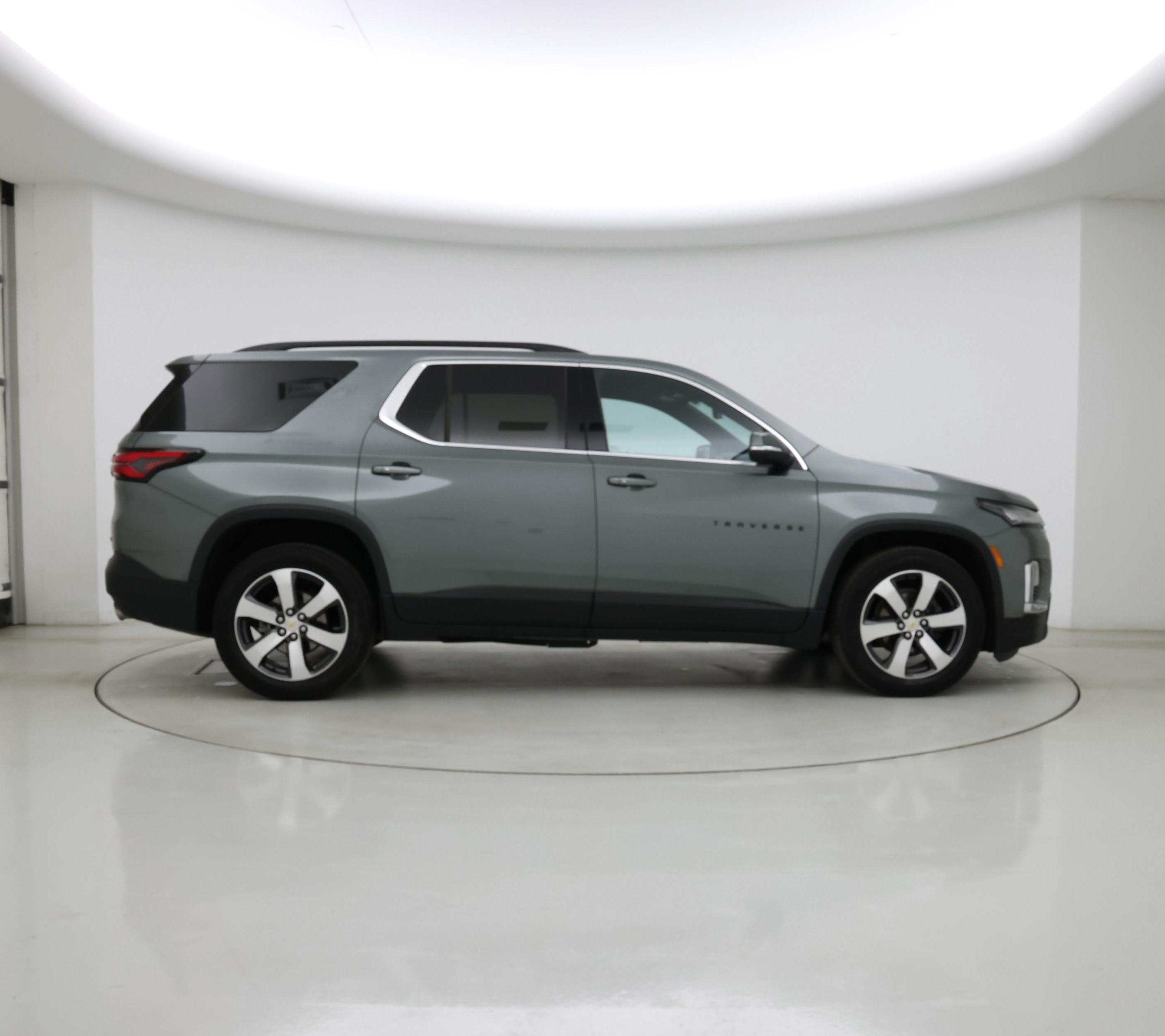 Thumbnail: 2023 Chevrolet Traverse - 7