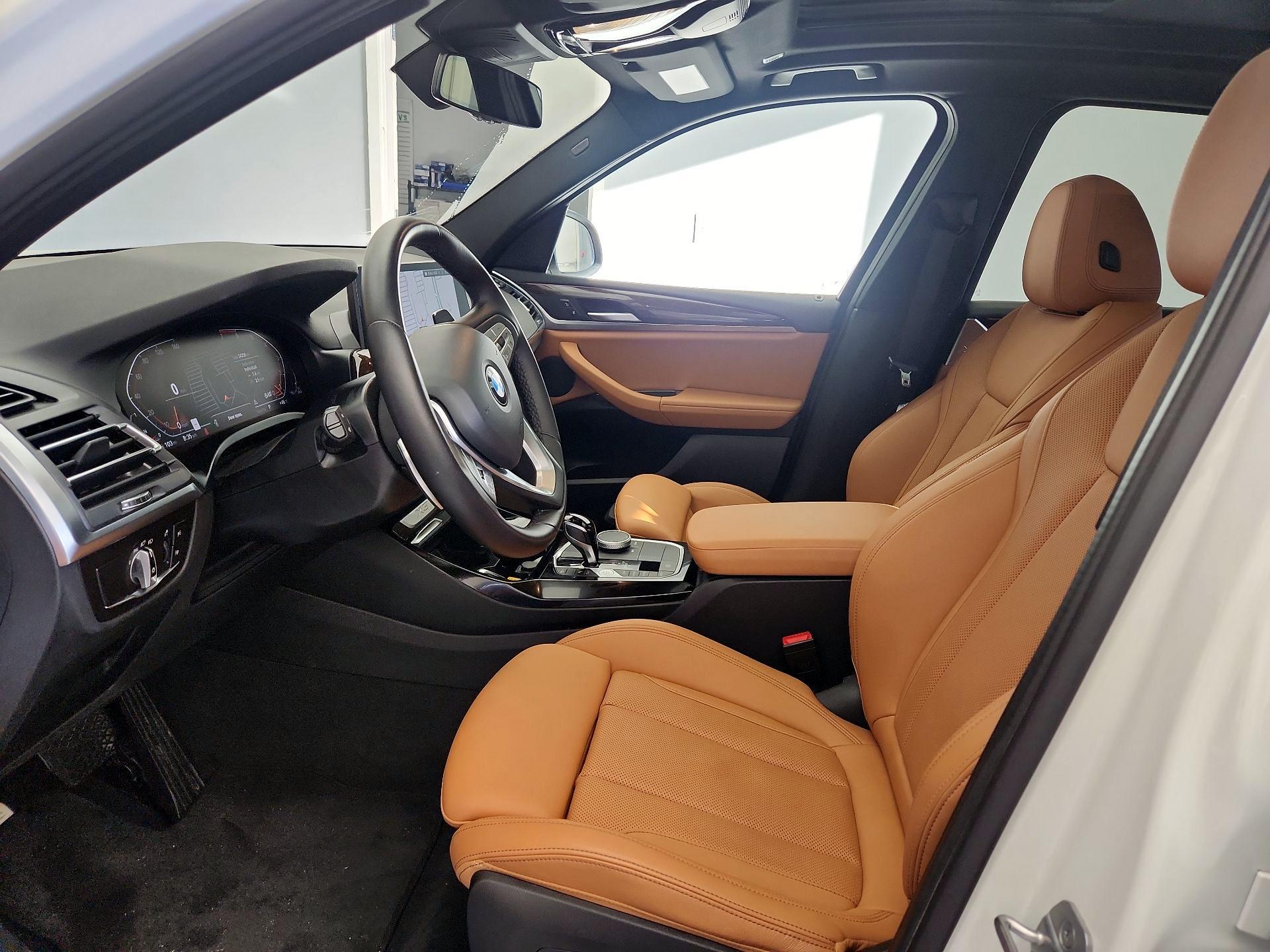 Thumbnail: 2022 BMW X3 - 11