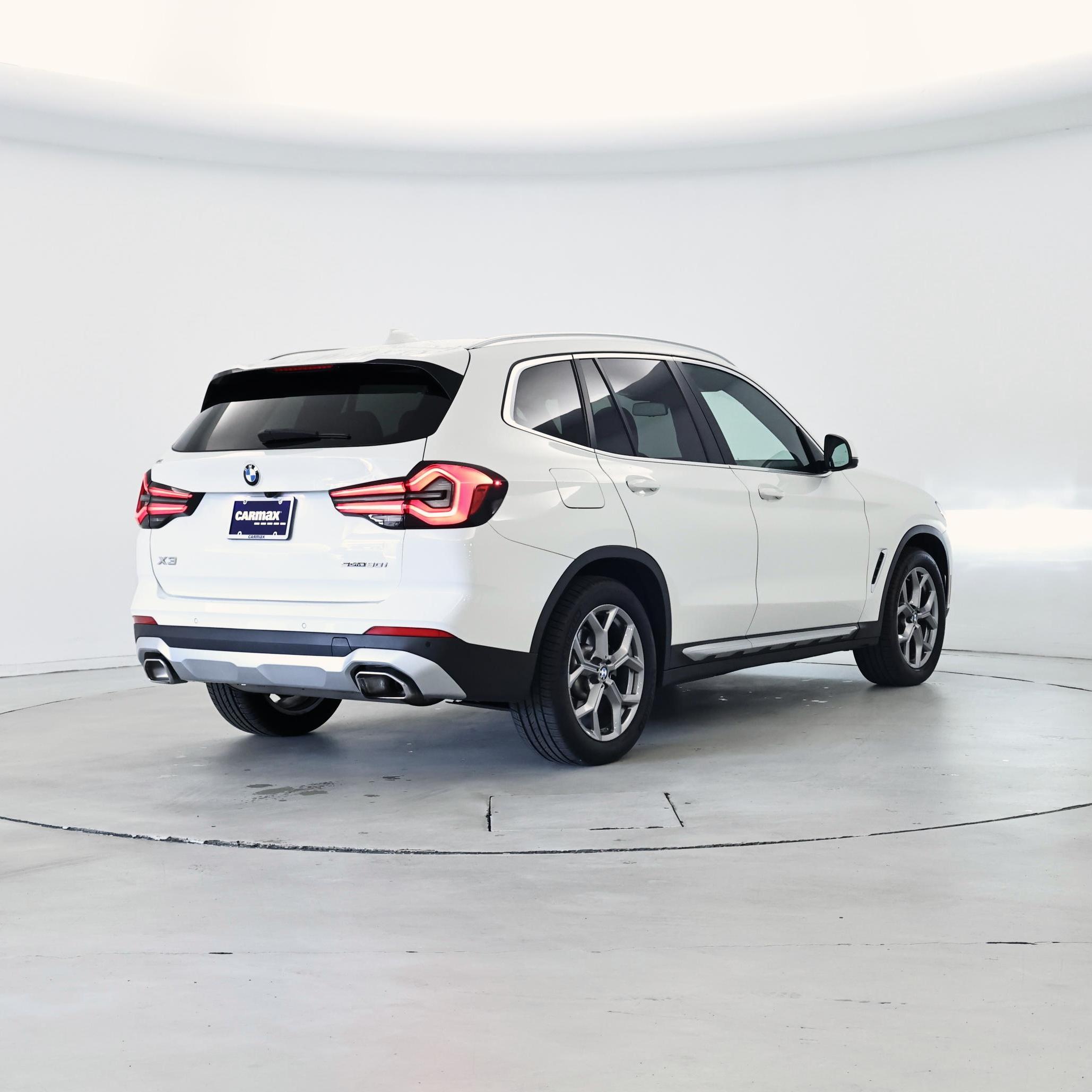 Thumbnail: 2022 BMW X3 - 8