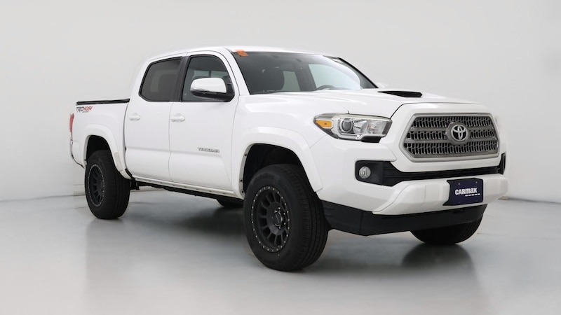 2016 Toyota Tacoma TRD Sport Hero Image