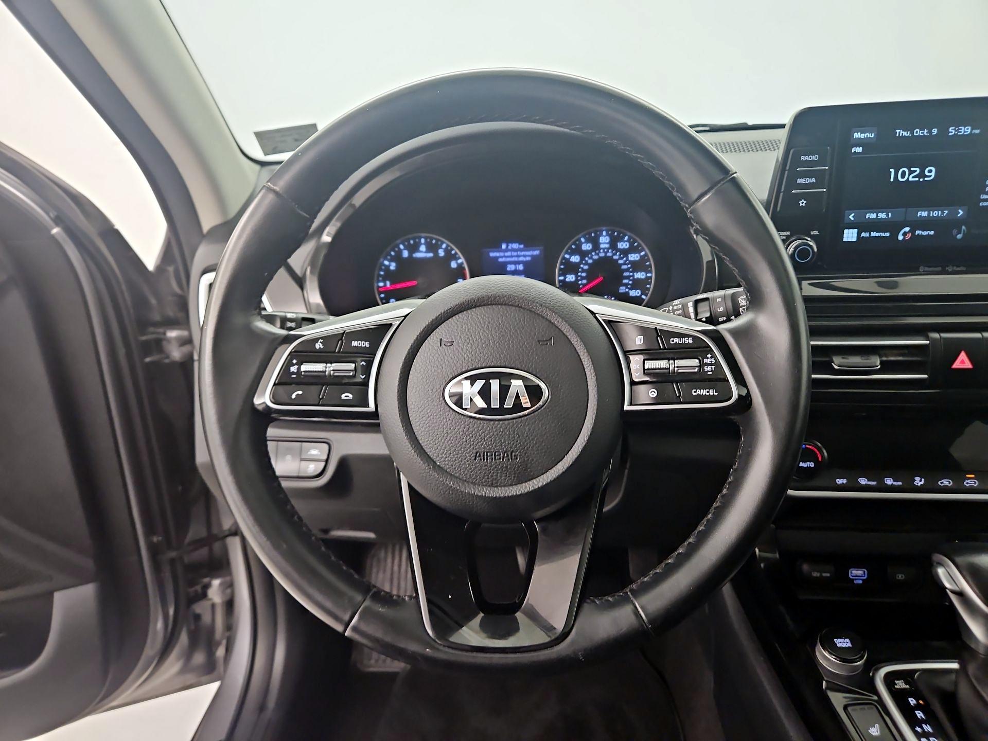 Thumbnail: 2021 Kia Seltos - 10