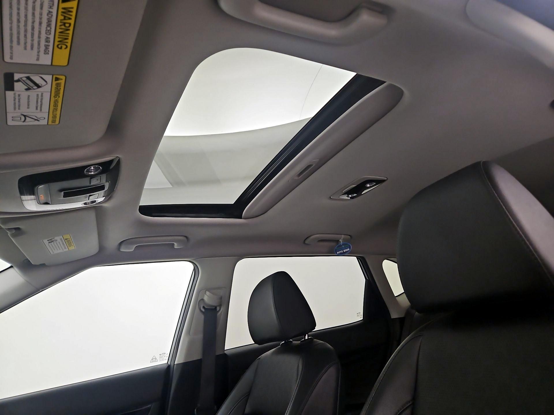 Thumbnail: 2021 Kia Seltos - 19