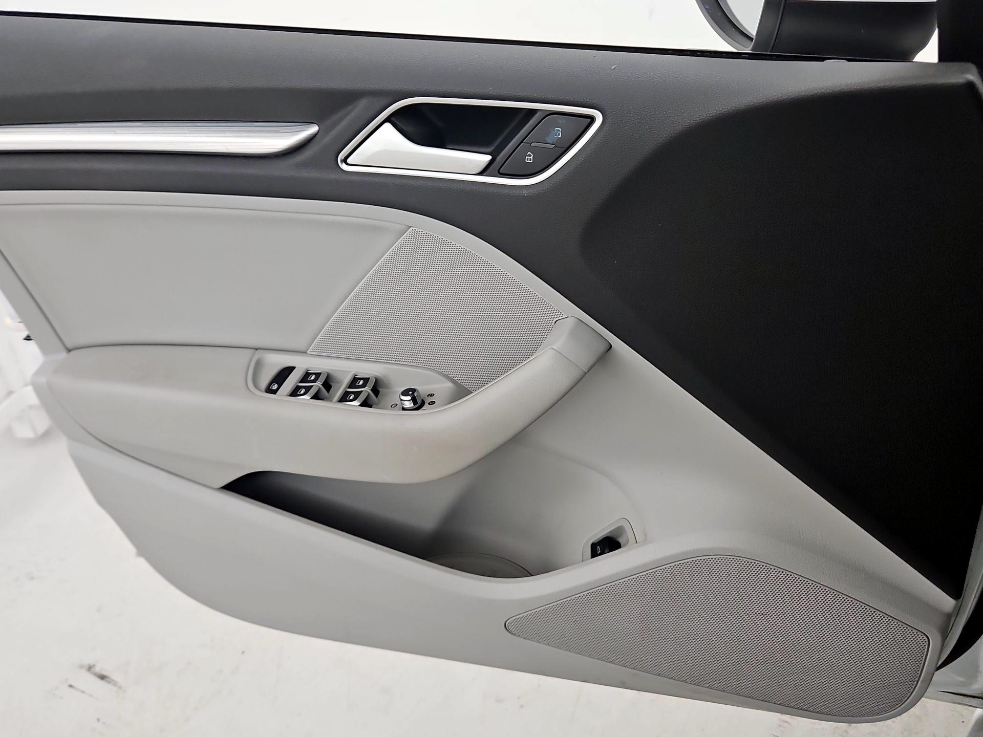 Thumbnail: 2015 Audi A3 - 12