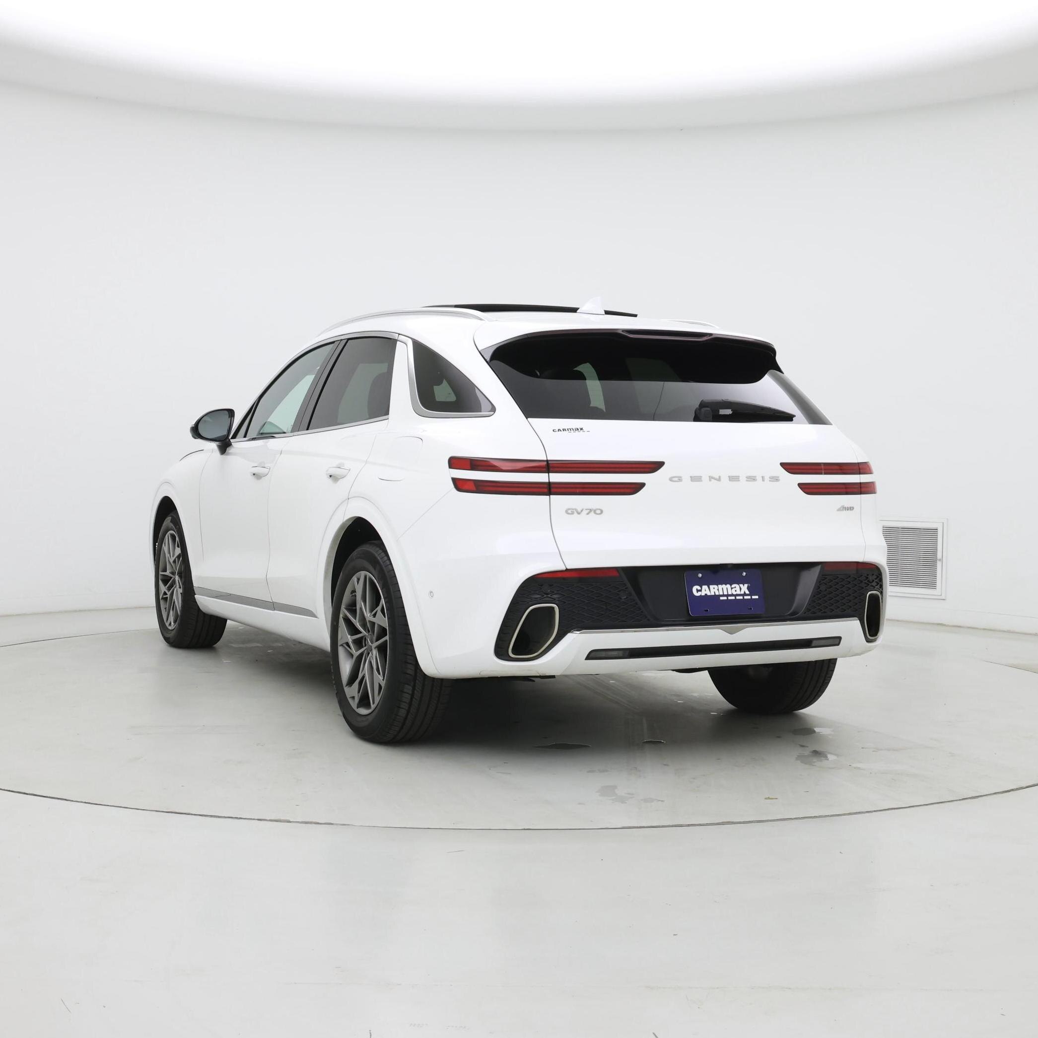 Thumbnail: 2022 Genesis GV70 - 2
