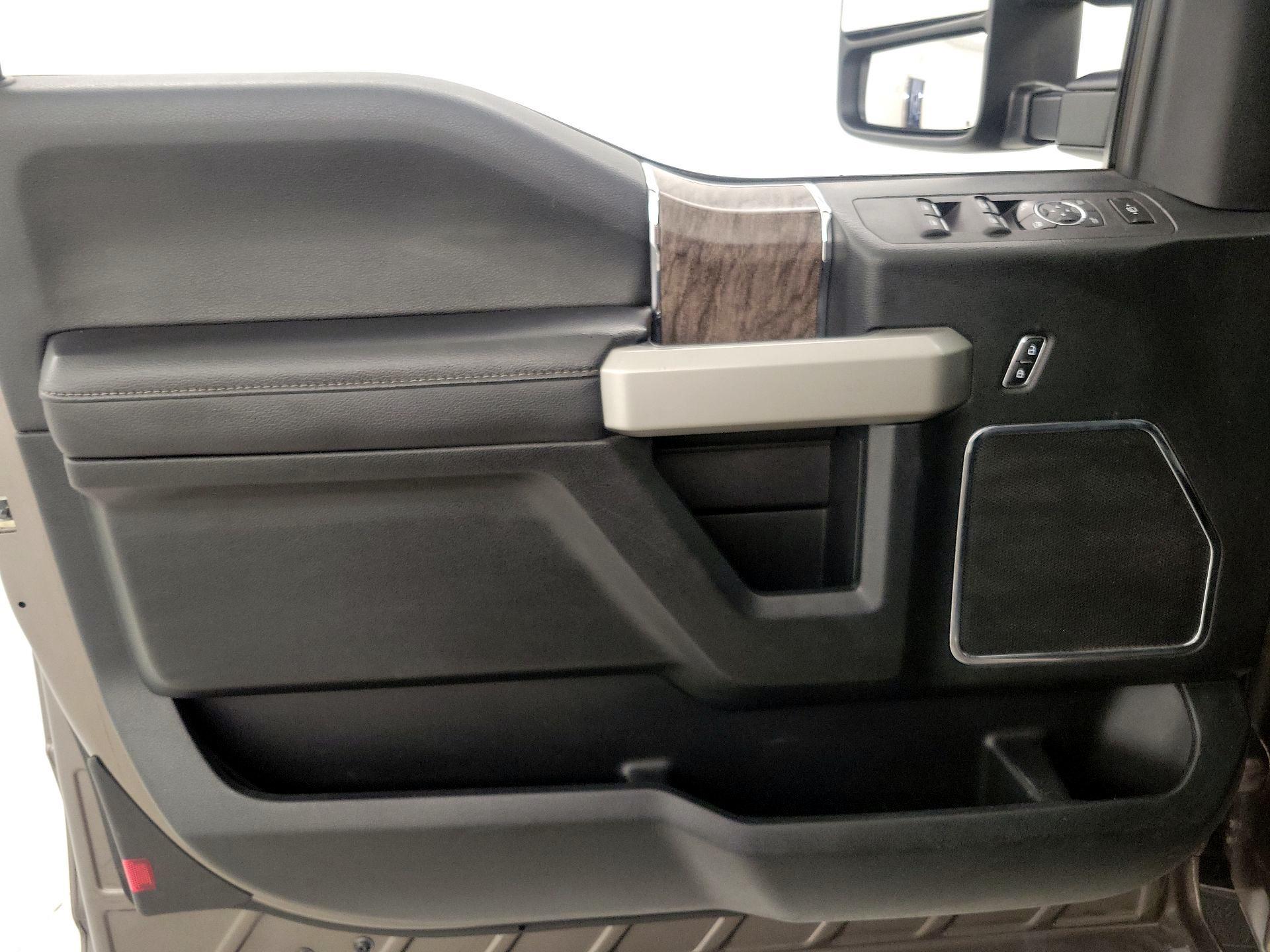 Thumbnail: 2019 Ford F-250 - 12