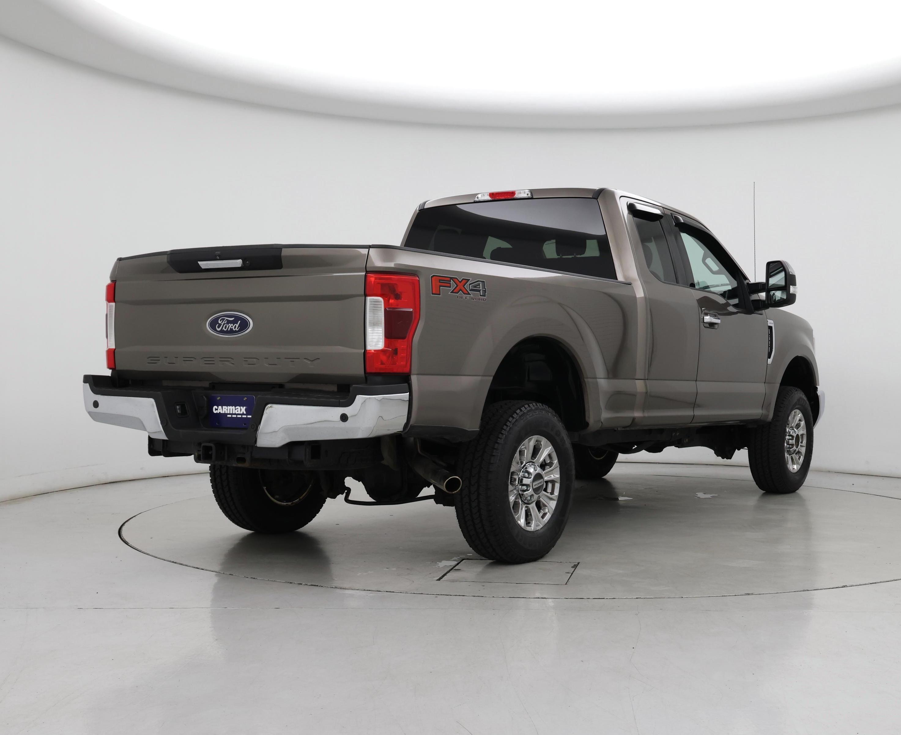 Thumbnail: 2019 Ford F-250 - 8
