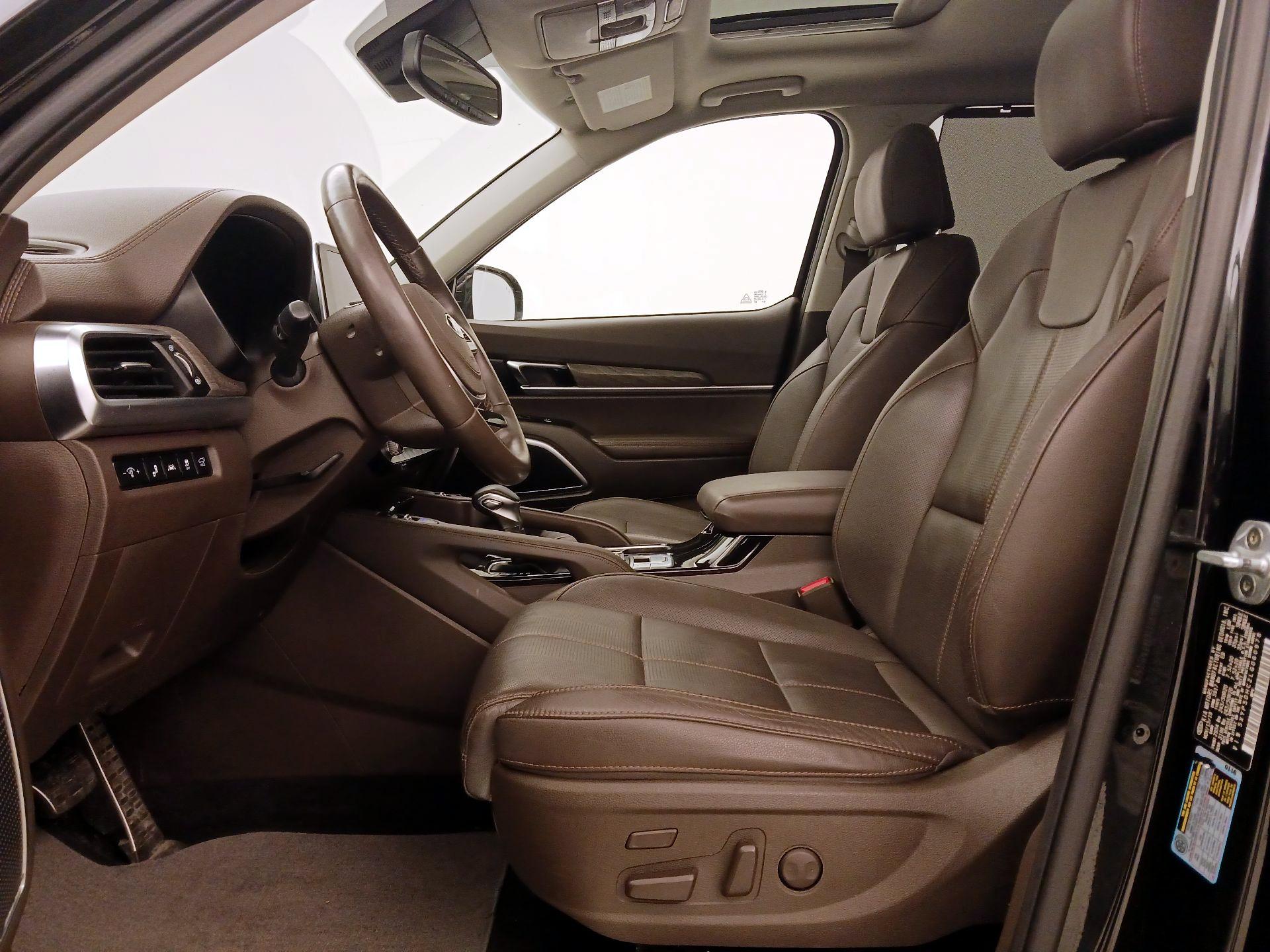 Thumbnail: 2020 Kia Telluride - 11