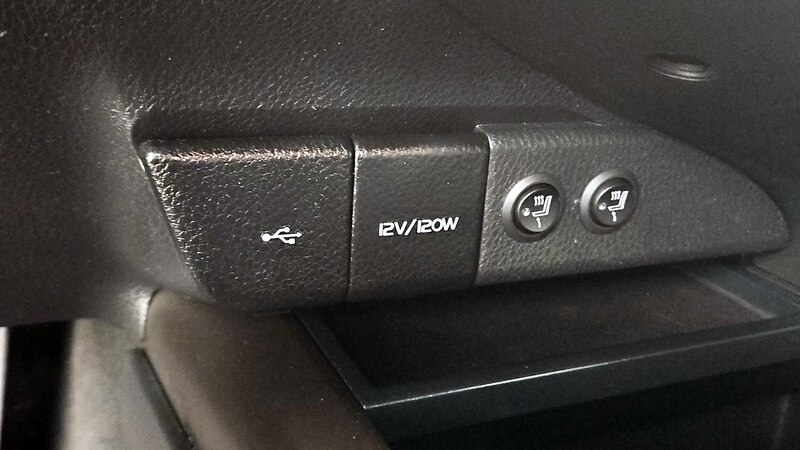 2023 Toyota Camry SE 18