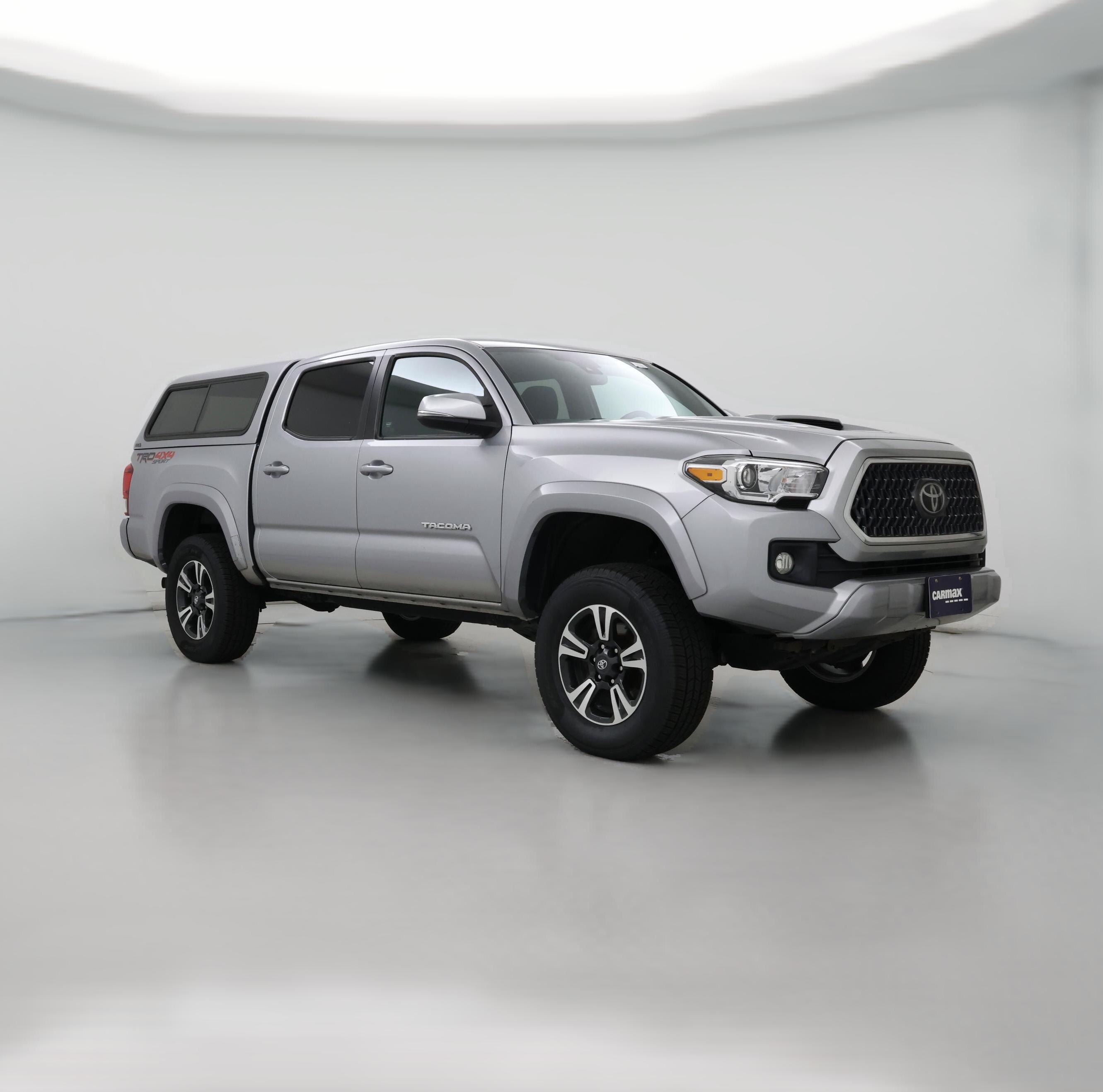 Thumbnail: 2018 Toyota Tacoma - 1
