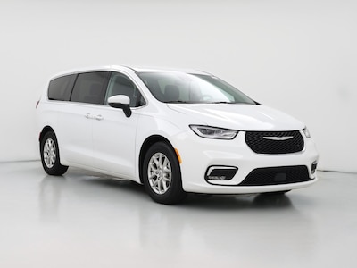 2023 Chrysler Pacifica Touring L -
                Bristol, TN
