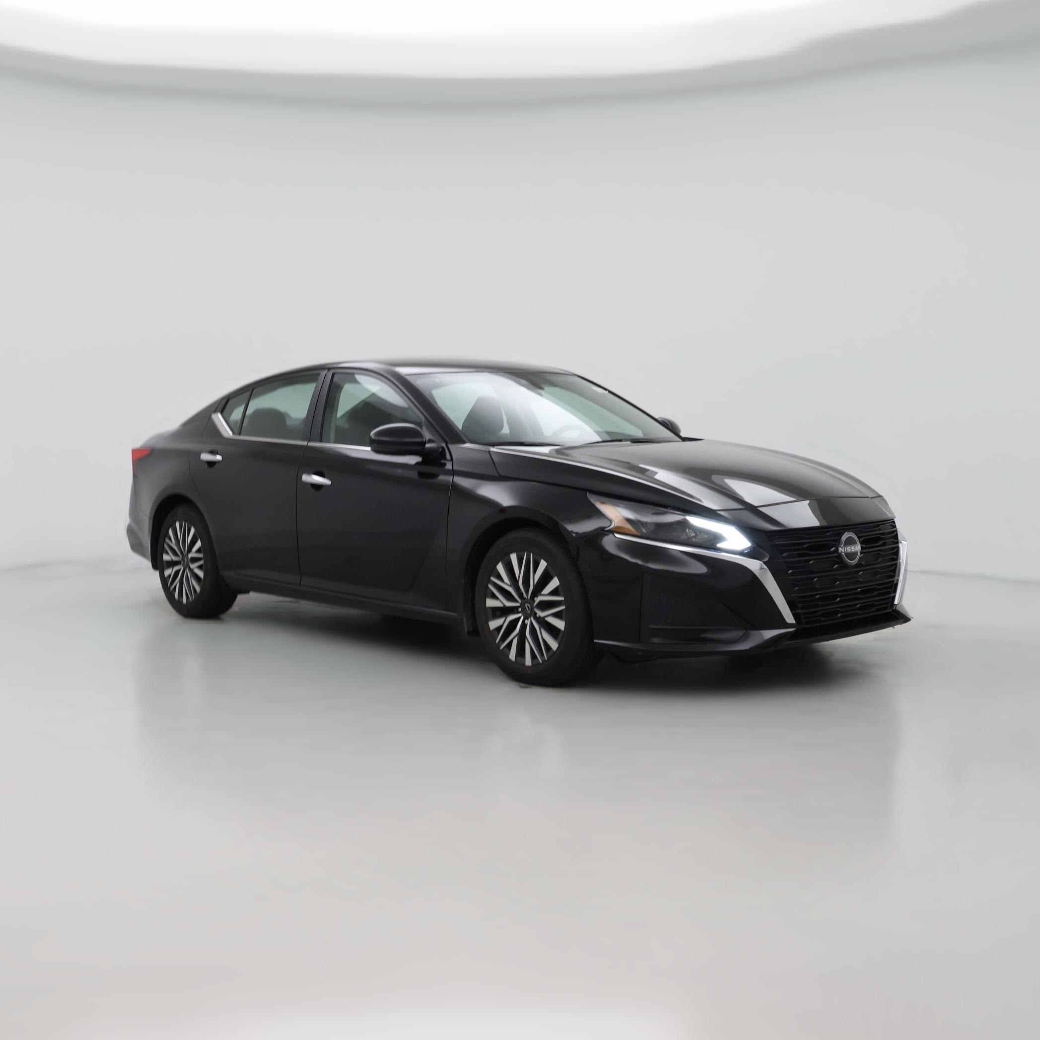 Thumbnail: 2023 Nissan Altima - 1