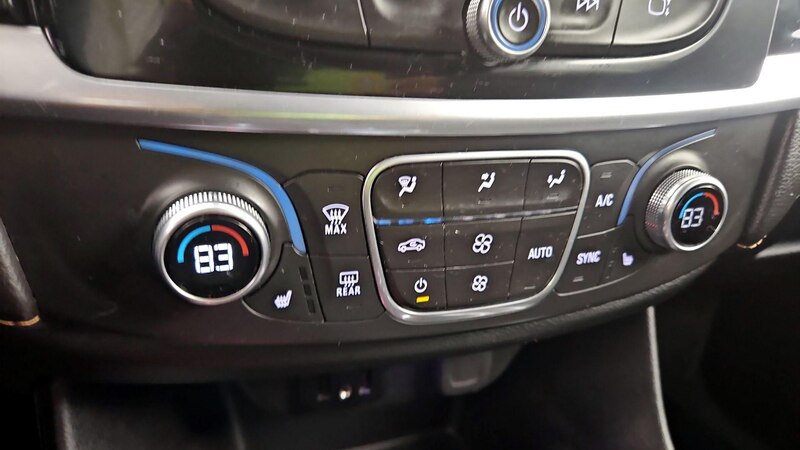 2019 Chevrolet Traverse LT 16
