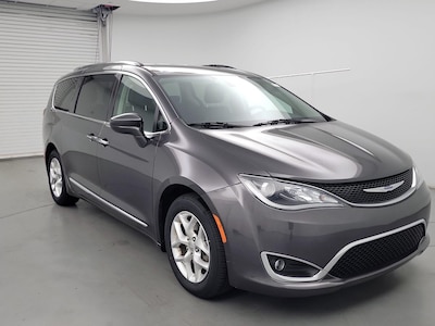 2020 Chrysler Pacifica Touring L -
                  Wilmington, NC