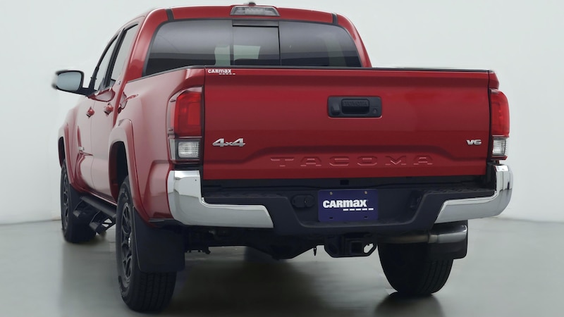 2022 Toyota Tacoma SR5 Hero Image