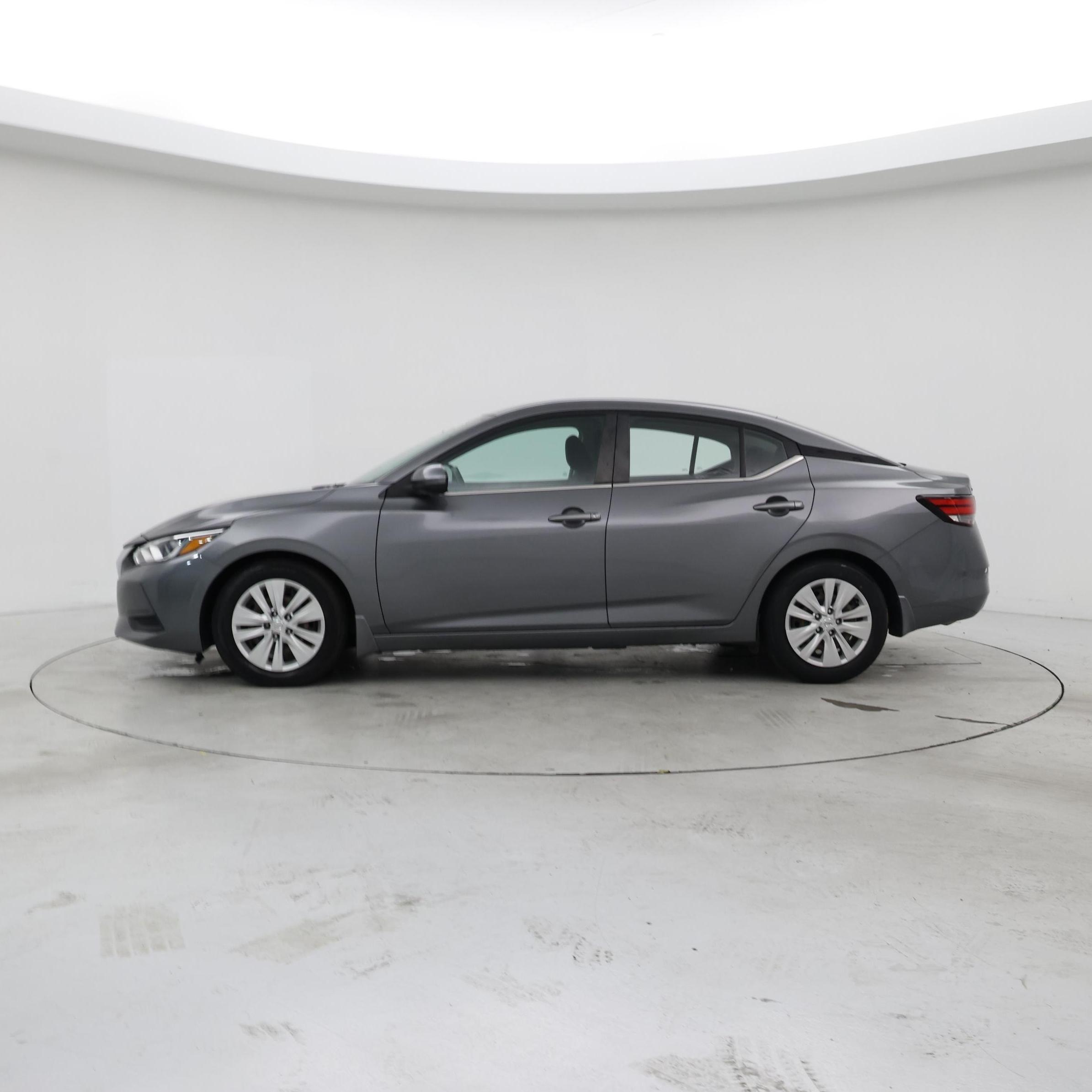 Thumbnail: 2021 Nissan Sentra - 3