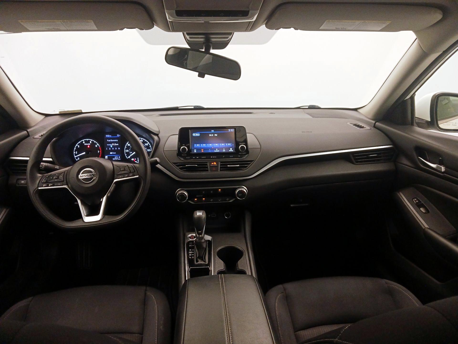 Thumbnail: 2021 Nissan Altima - 9