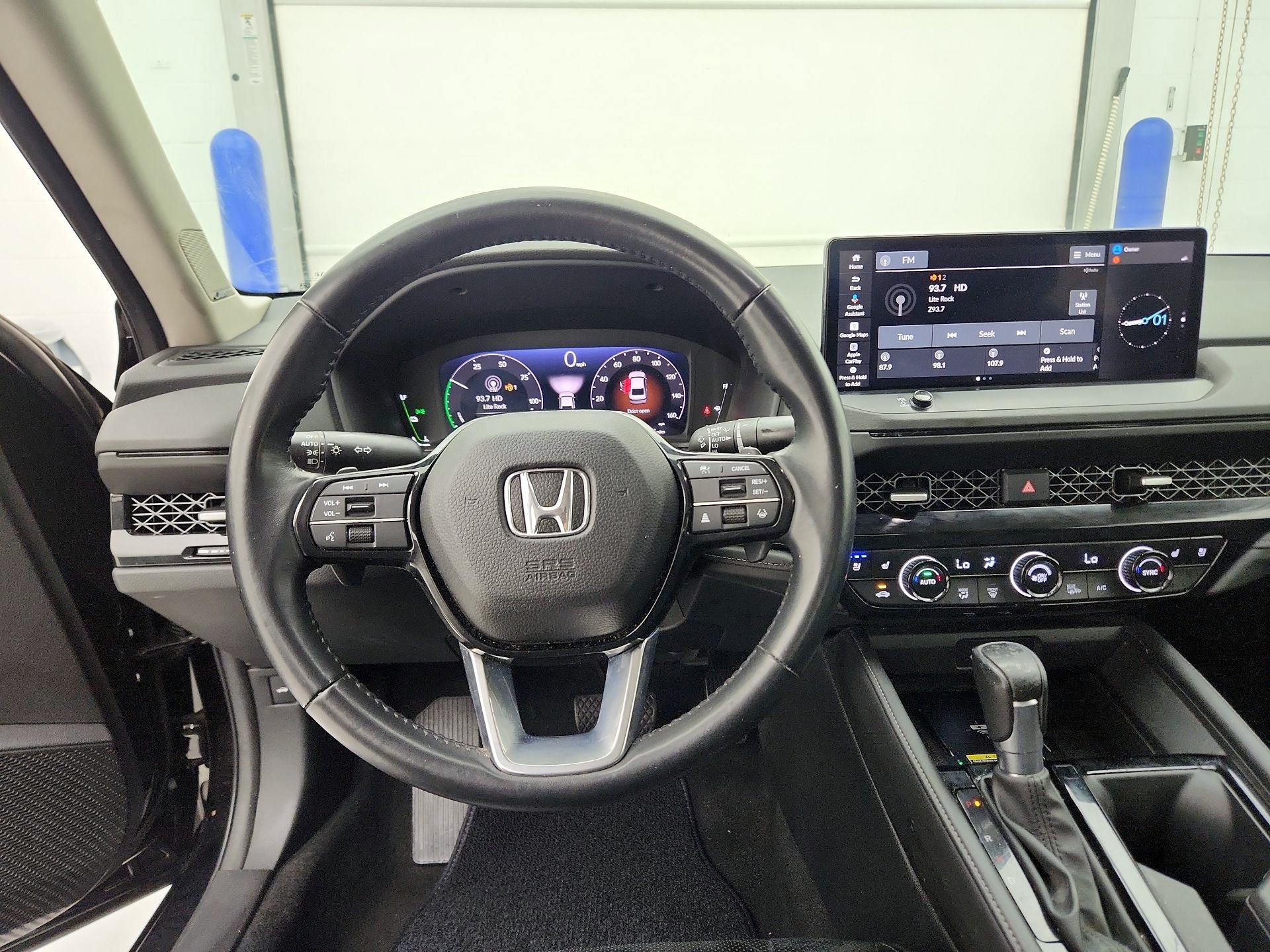 Thumbnail: 2023 Honda Accord - 10