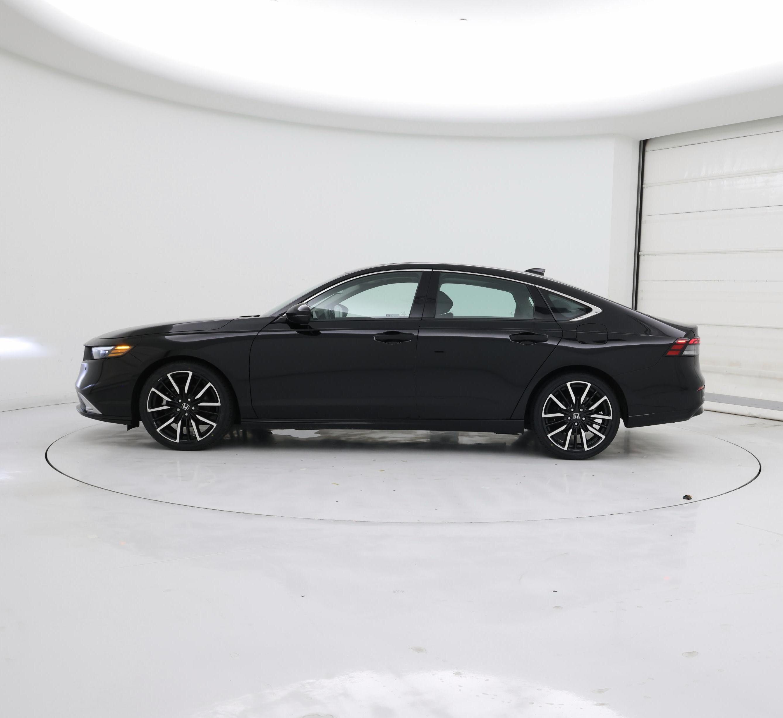 Thumbnail: 2023 Honda Accord - 3