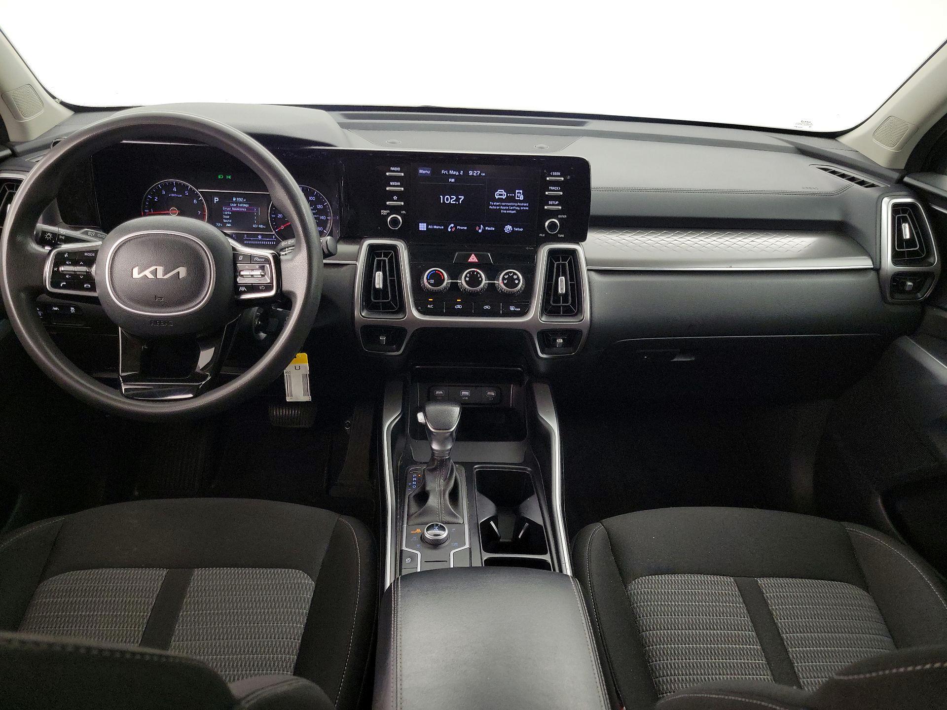 Thumbnail: 2022 Kia Sorento - 9