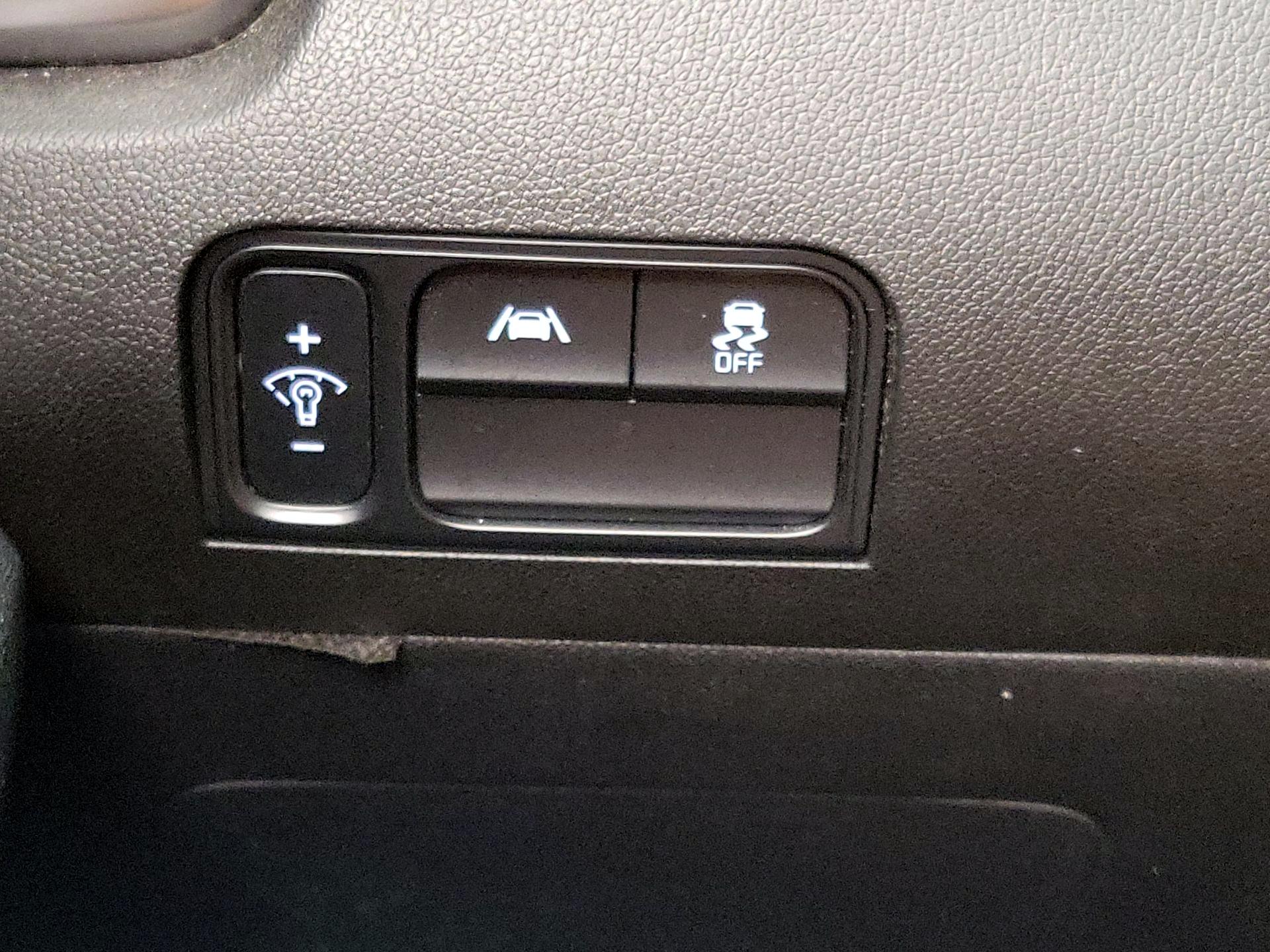 Thumbnail: 2022 Kia Sorento - 13