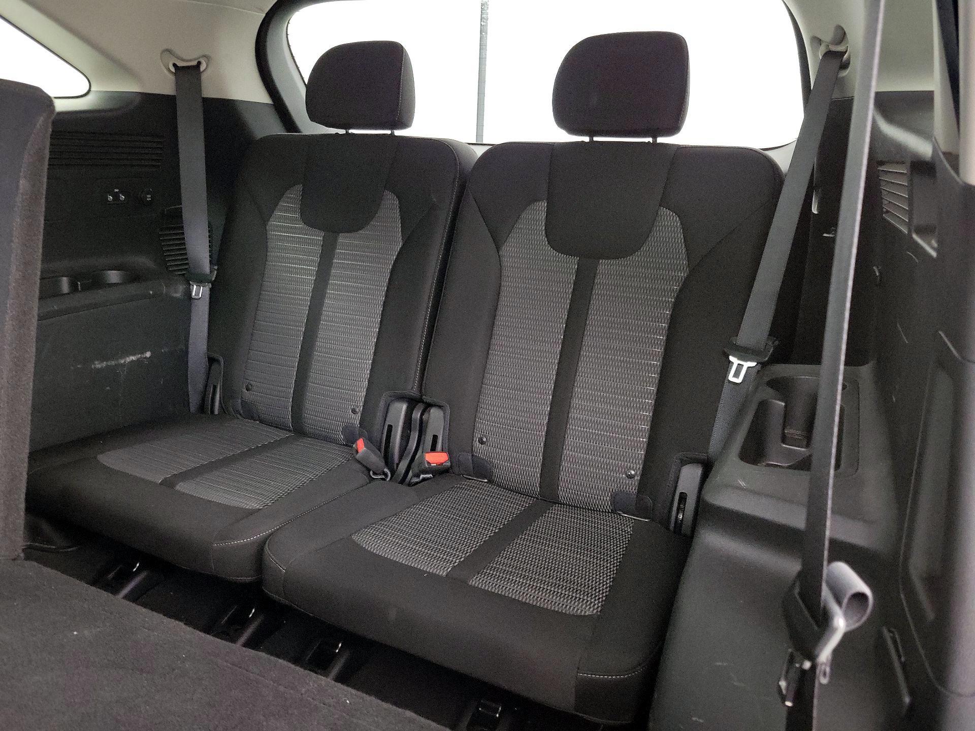 Thumbnail: 2022 Kia Sorento - 20