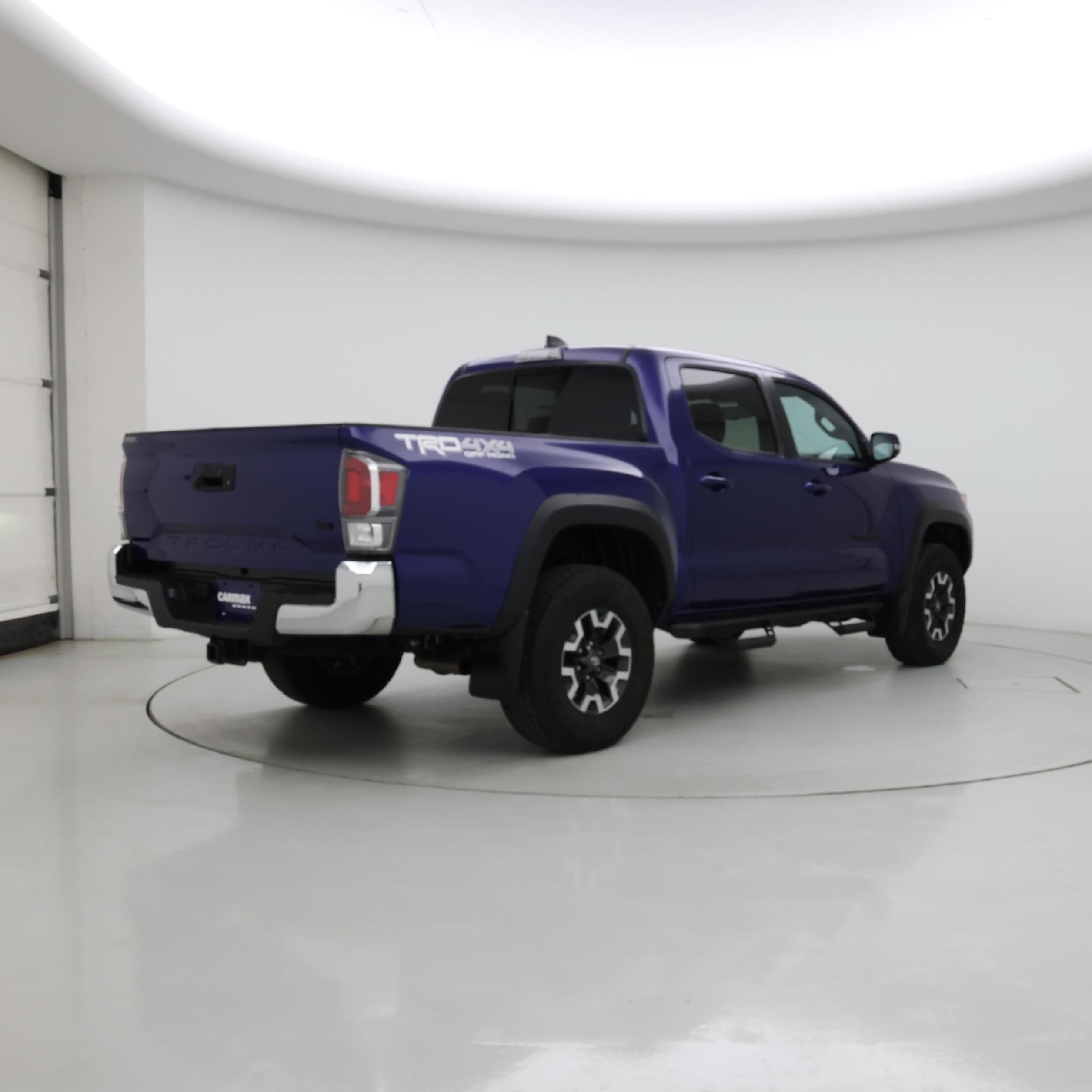 Thumbnail: 2022 Toyota Tacoma - 8