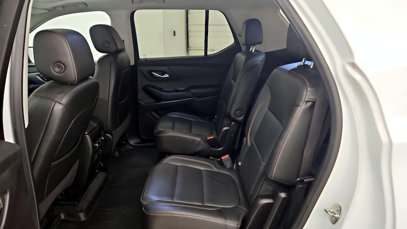 2021 Chevrolet Traverse Premier 21