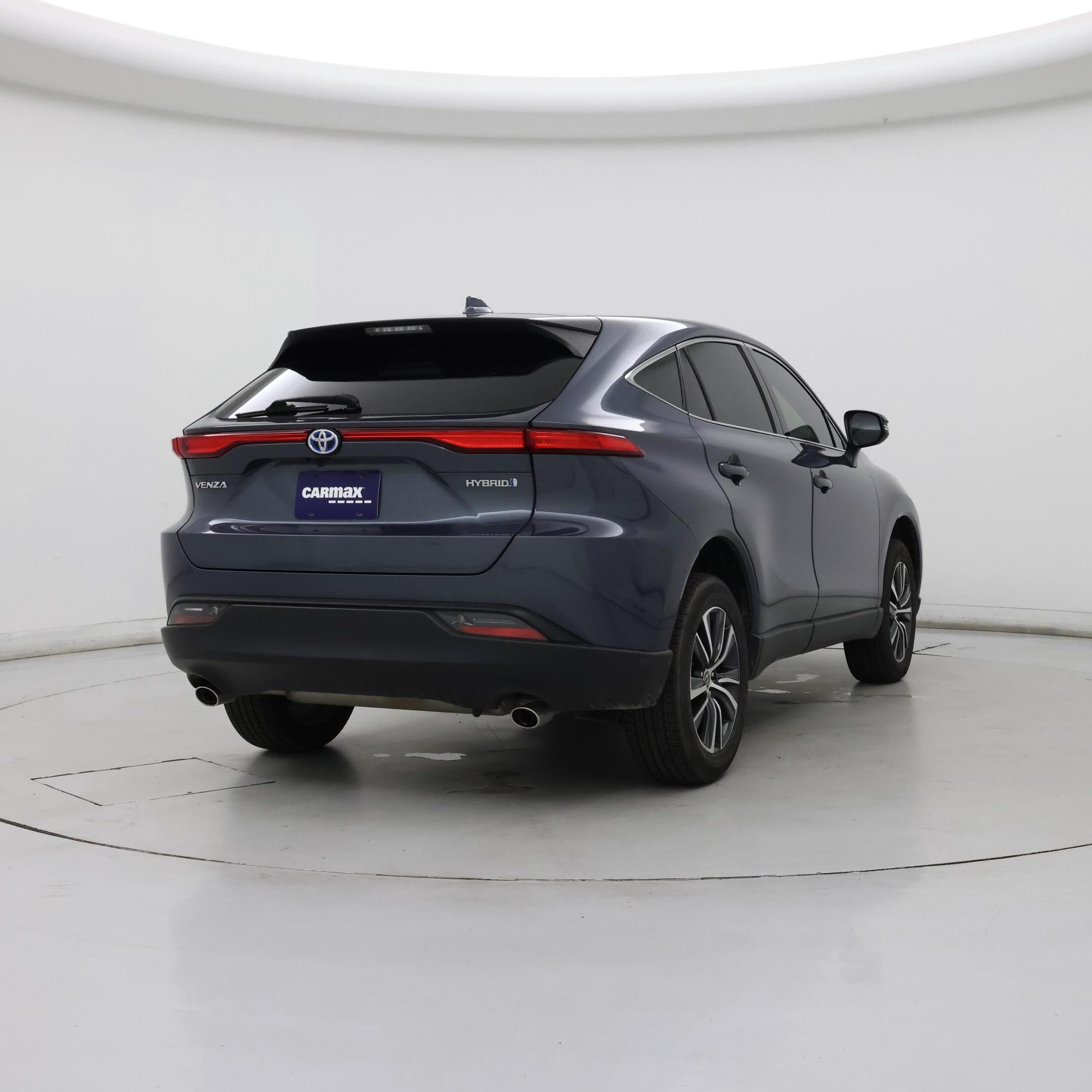 Thumbnail: 2022 Toyota Venza - 8